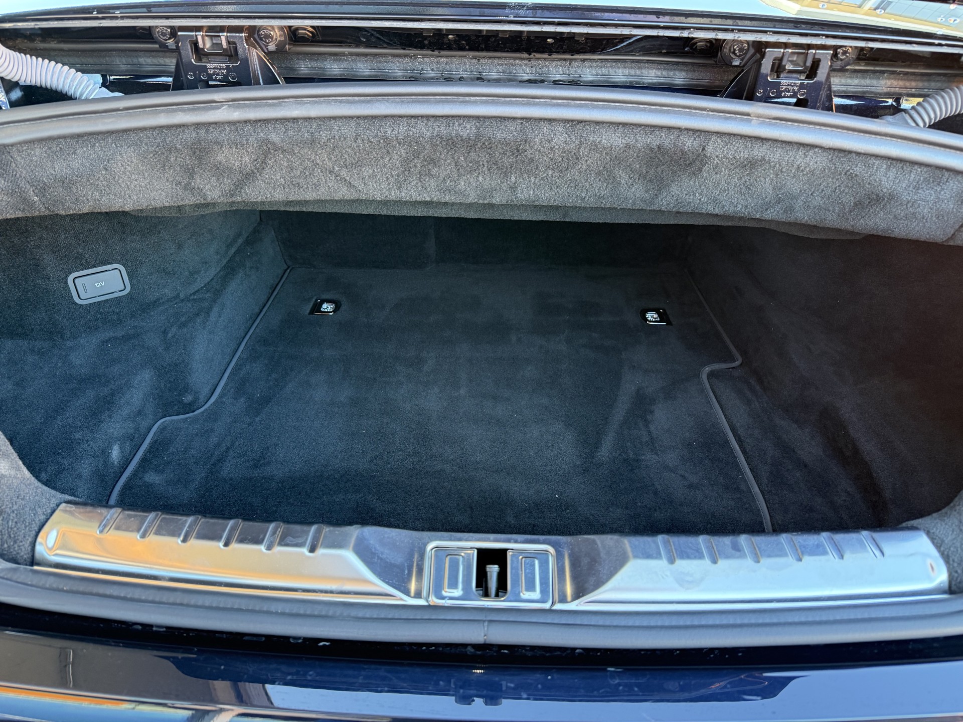 BENTLEY Continental GTC 6.0 W12-image-15