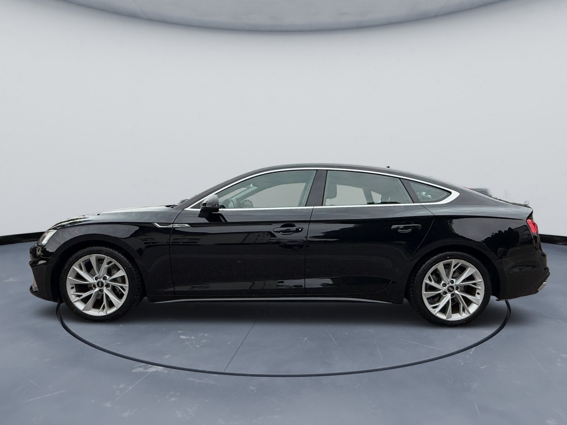 AUDI A5 Sportback 40 TFSI S-tronic *Frisch ab MFK bei Übergabe*Rückfahrkamera*Navigation*Sitzheizung*Totwinkelasisstent*-image-6