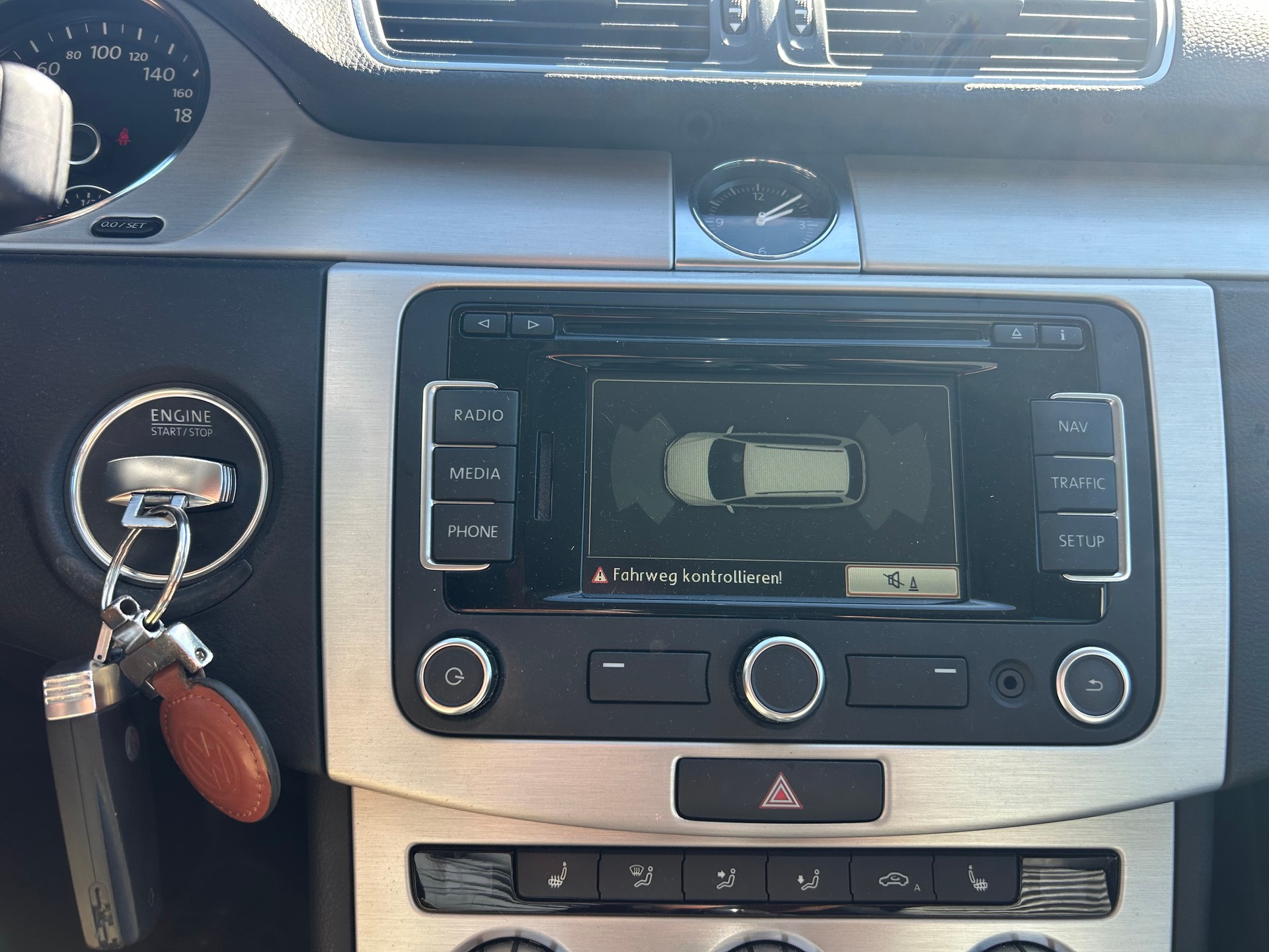 VW Passat Variant 1.8 TSI Highline DSG-image-9