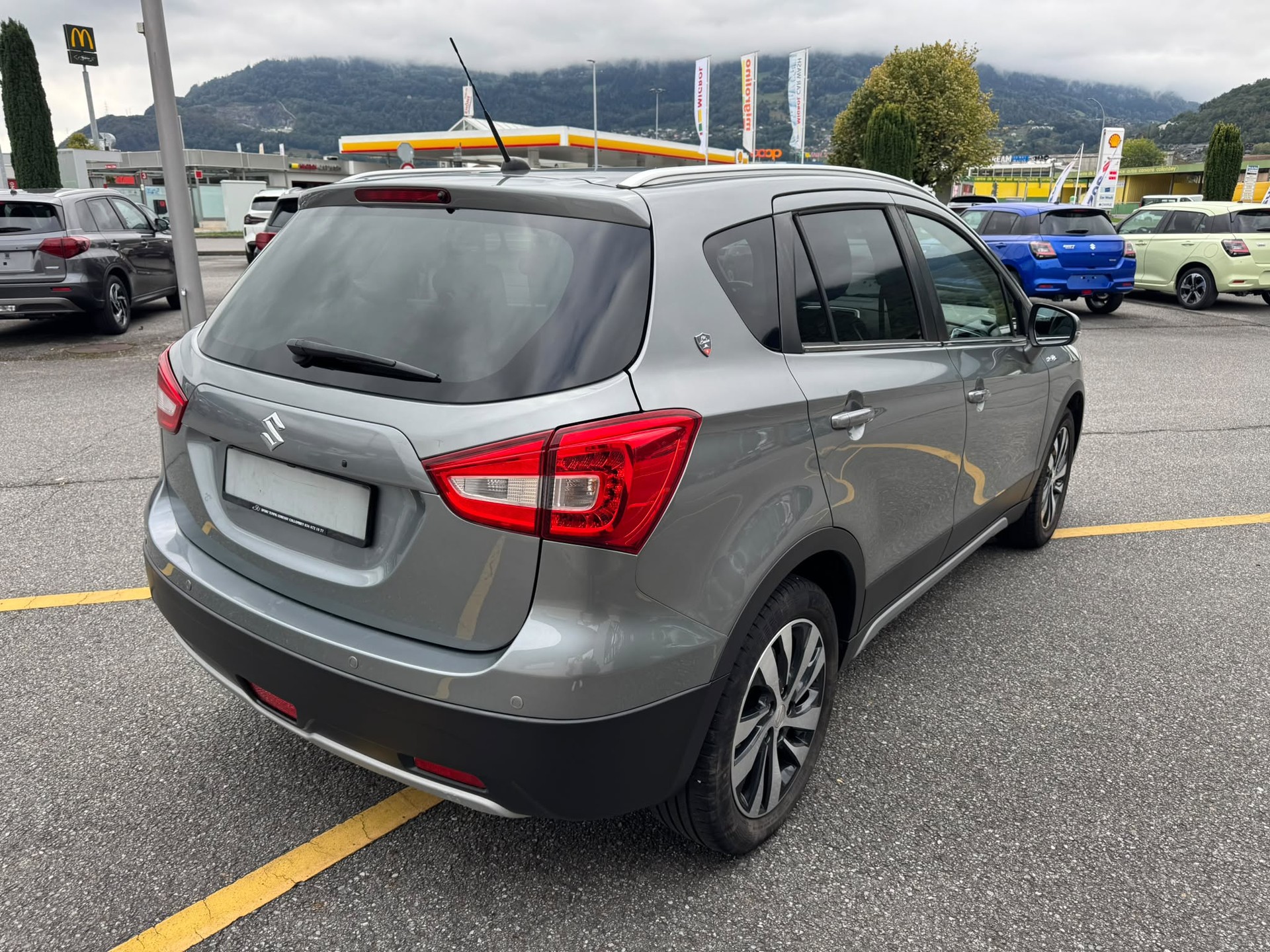SUZUKI SX4 S-Cross 1.4 16V PizSulai Top 4WD Automatic-image-4