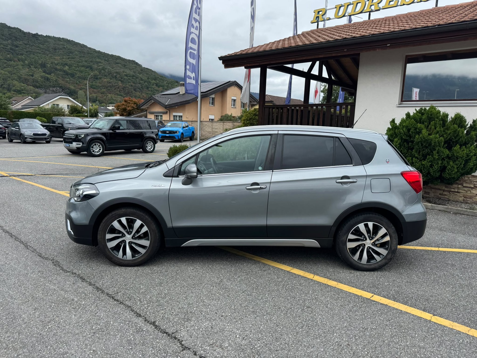 SUZUKI SX4 S-Cross 1.4 16V PizSulai Top 4WD Automatic-image-1