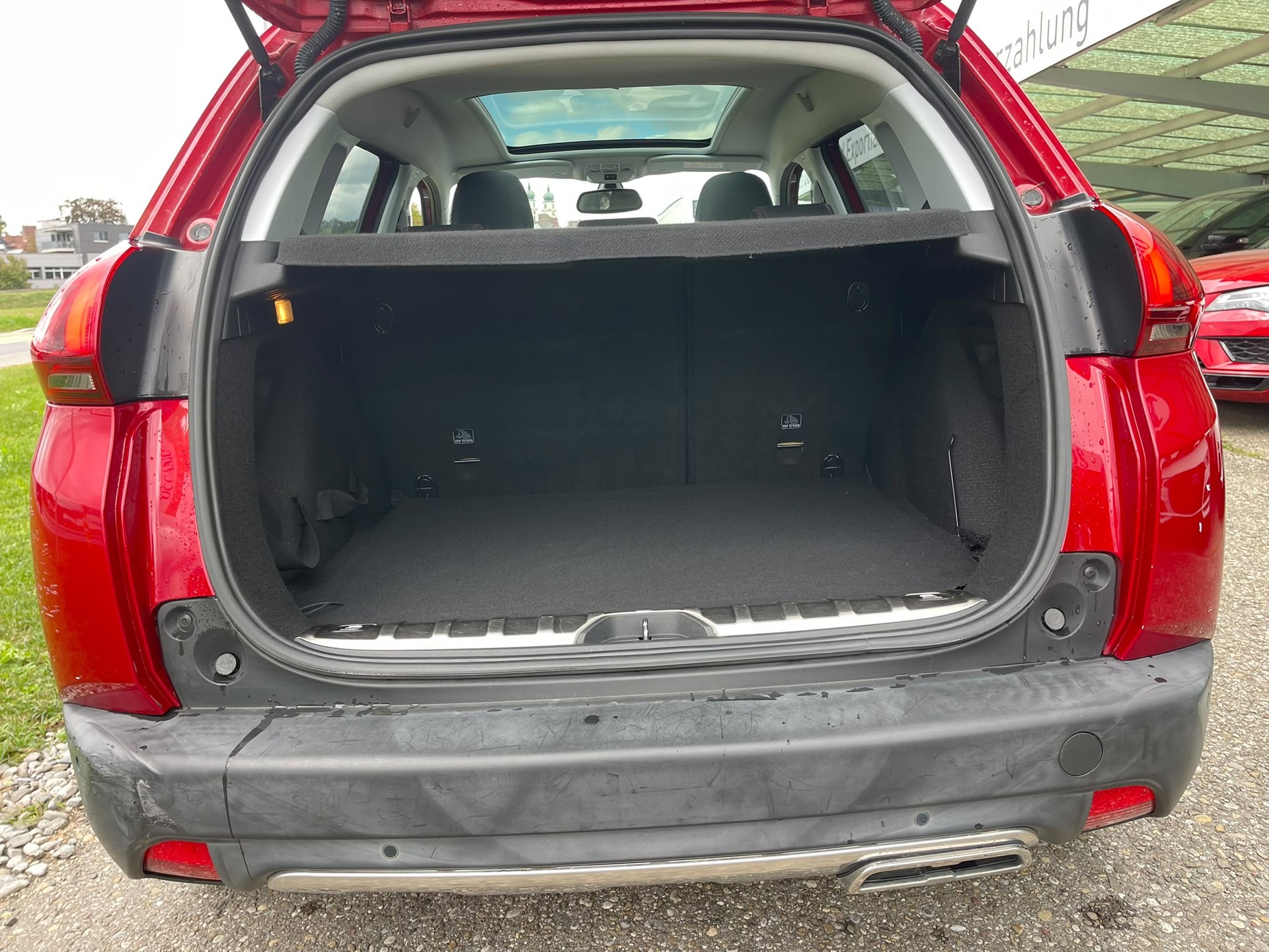 PEUGEOT 2008 1.2 PureTech Signature EAT6-image-12