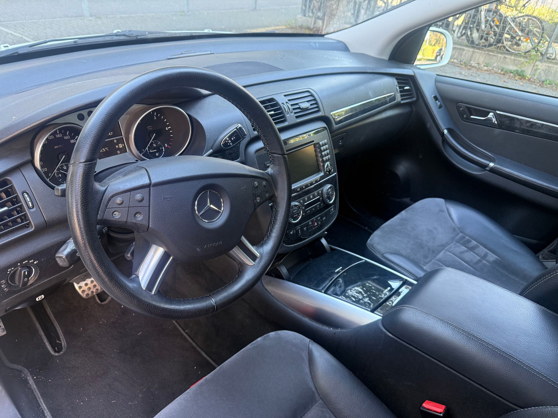MERCEDES-BENZ R 320 CDI L 4Matic 7G-Tronic-image-11