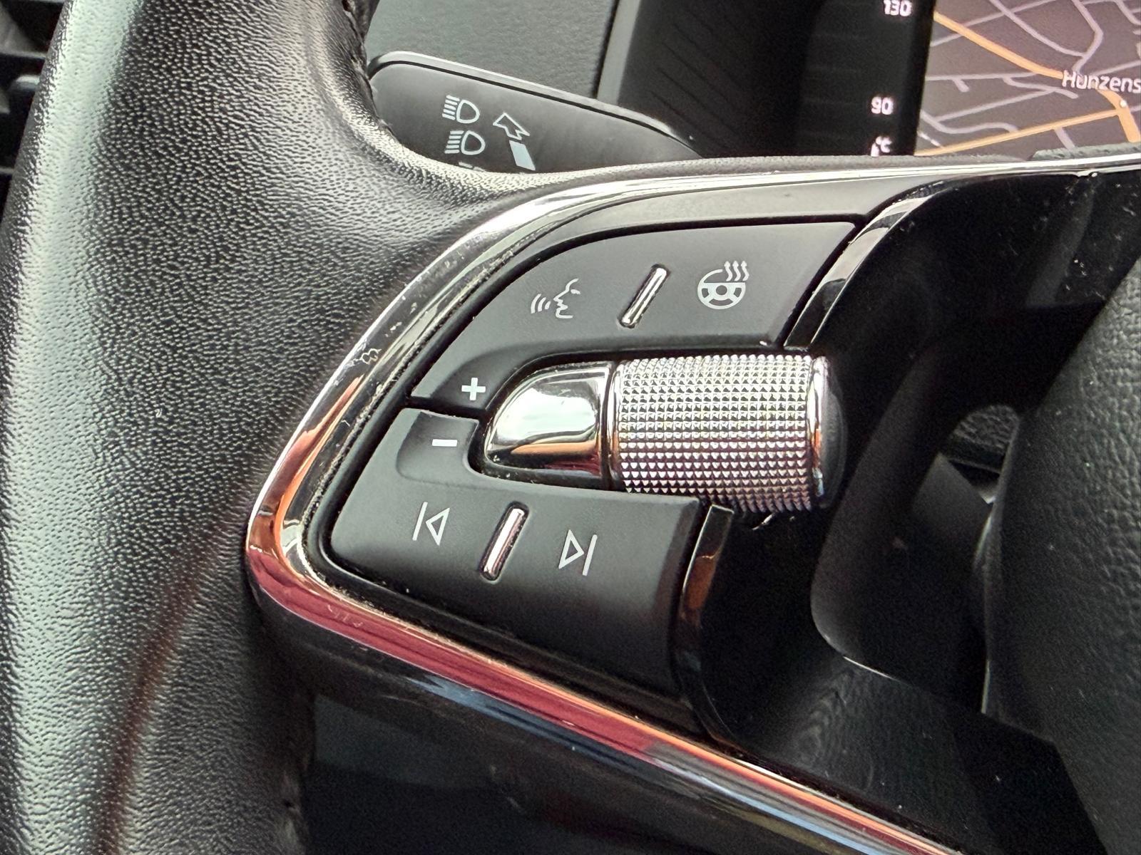SKODA Karoq 2.0 TDI Ambition 4x4 DSG-image-15