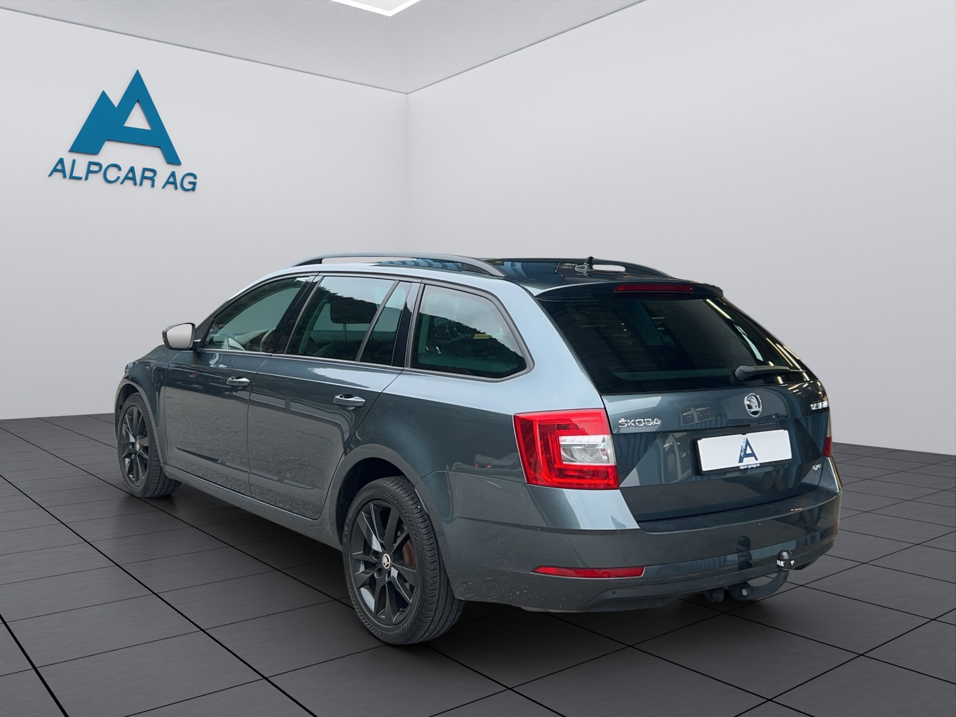 SKODA Octavia Combi 2.0 TDI Soleil 4x4 DSG-image-4