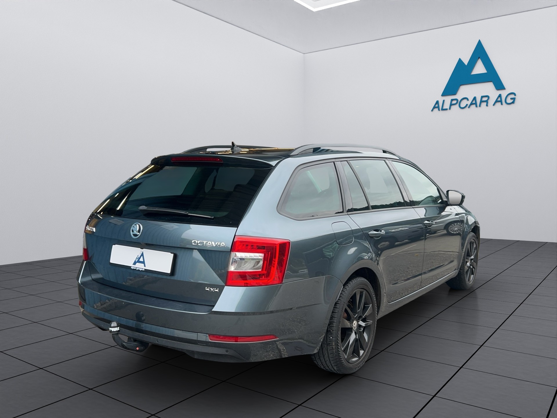 SKODA Octavia Combi 2.0 TDI Soleil 4x4 DSG-image-6