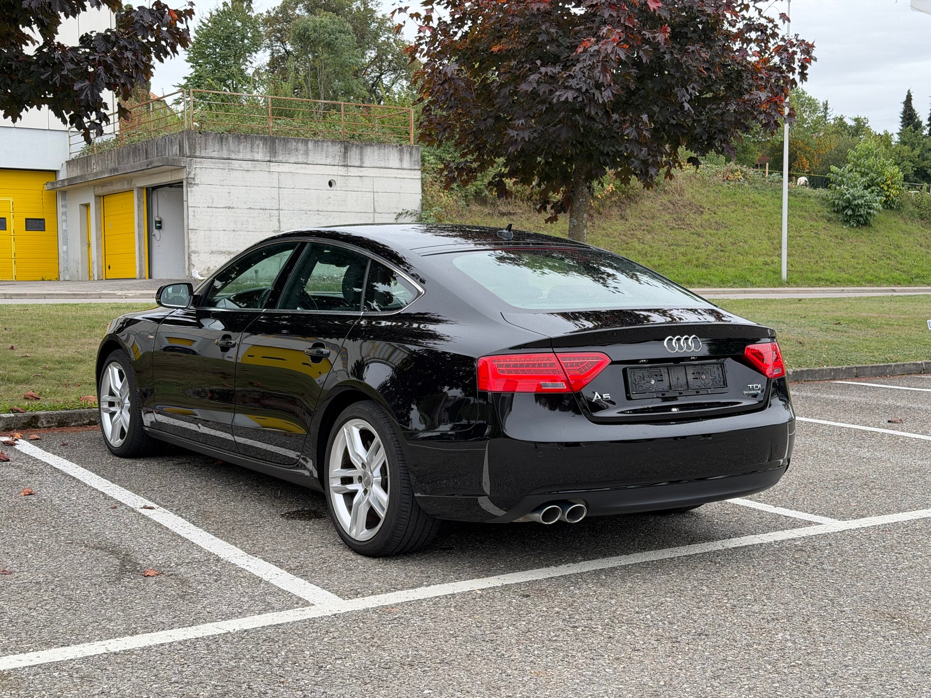 AUDI A5 Sportback 2.0 TDI quattro S-tronic-image-2
