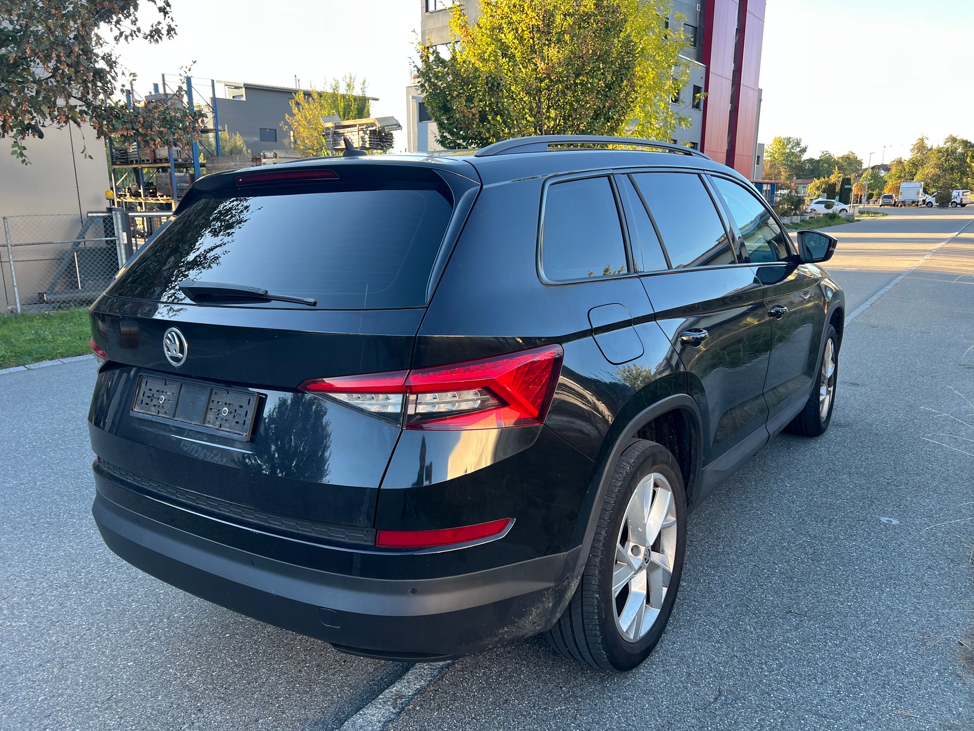 SKODA Kodiaq 2.0 TDI CR Style 4x4 DSG-image-6