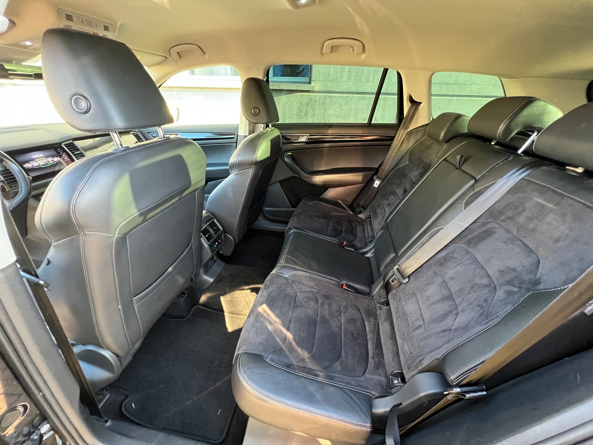 SKODA Kodiaq 2.0 TDI CR Style 4x4 DSG-image-16