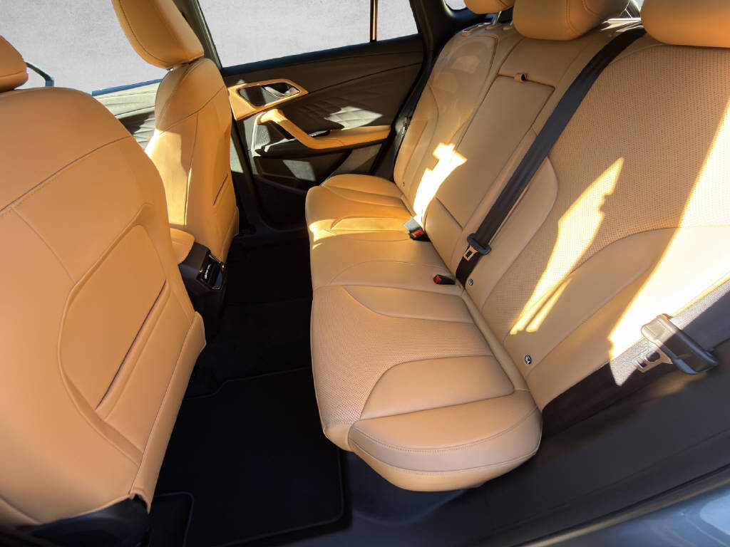 MG HS 1.5 Hybrid Luxury-image-6