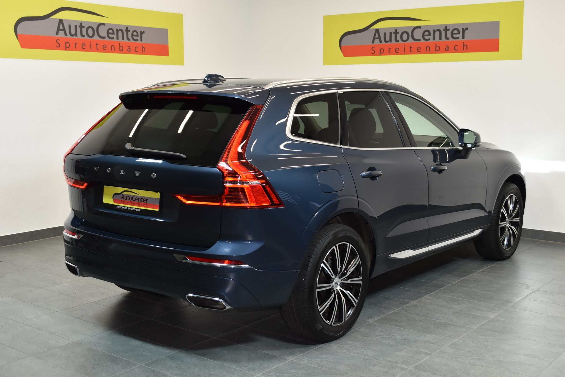 VOLVO XC60 T5 AWD Inscription Geartronic-image-9