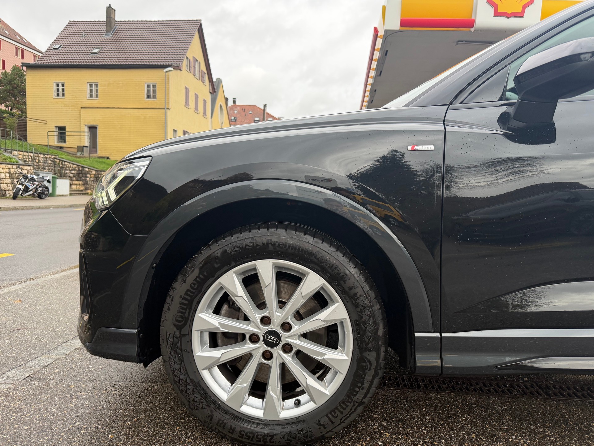 AUDI Q3 SB 40 TFSI S line qu-image-3