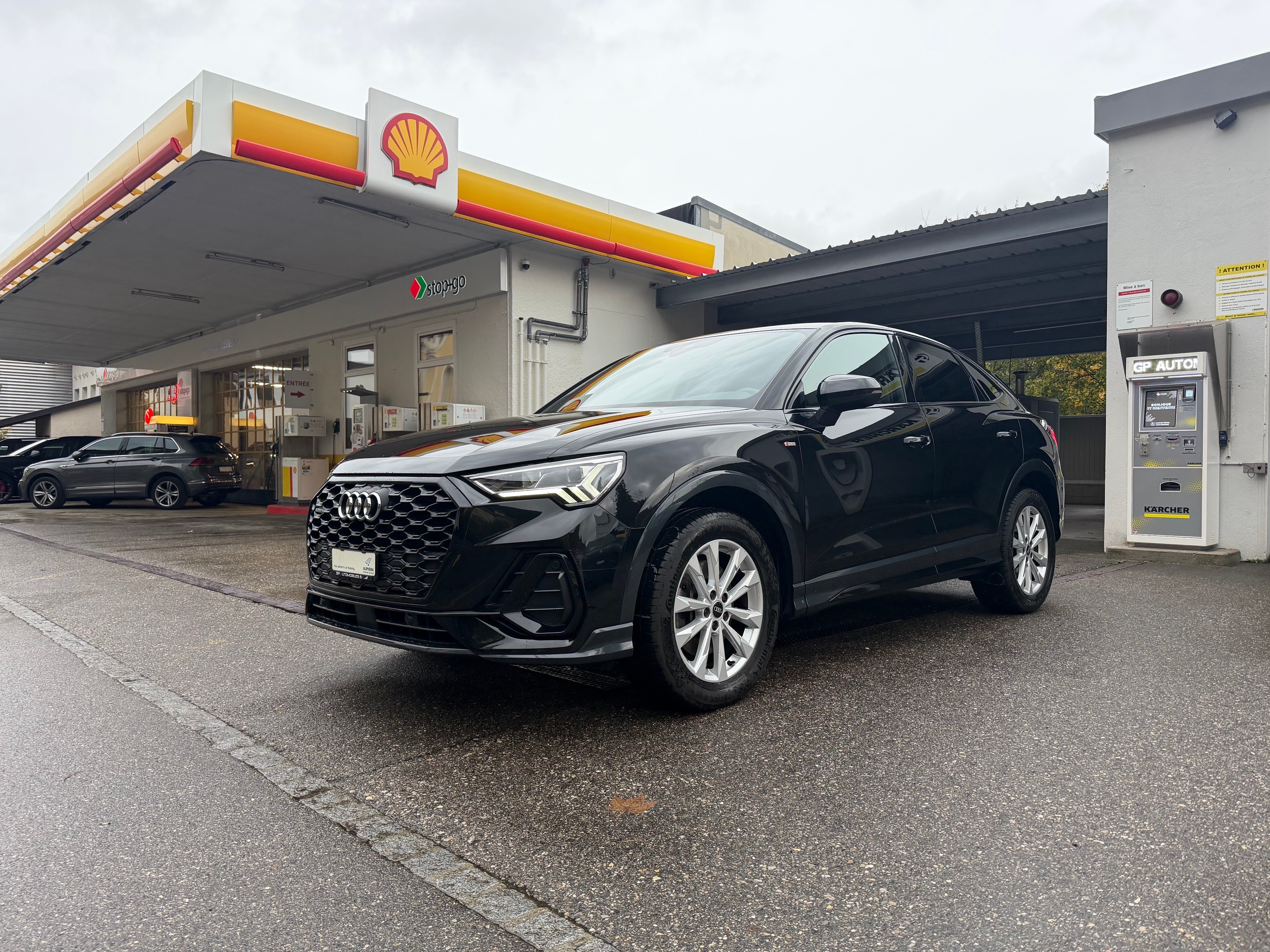 Car photo