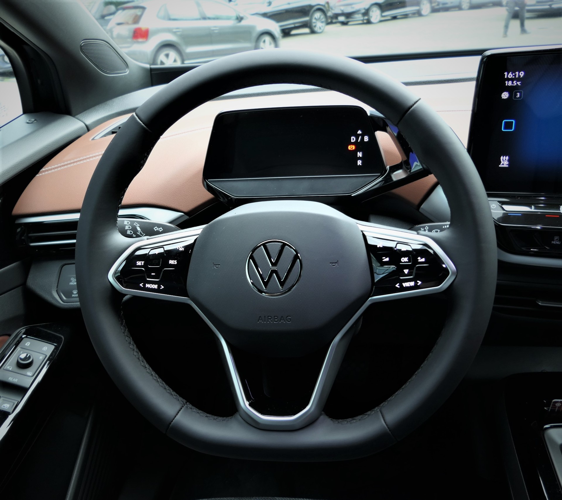 VW ID.5 Pro Performance 77 kWh-image-10