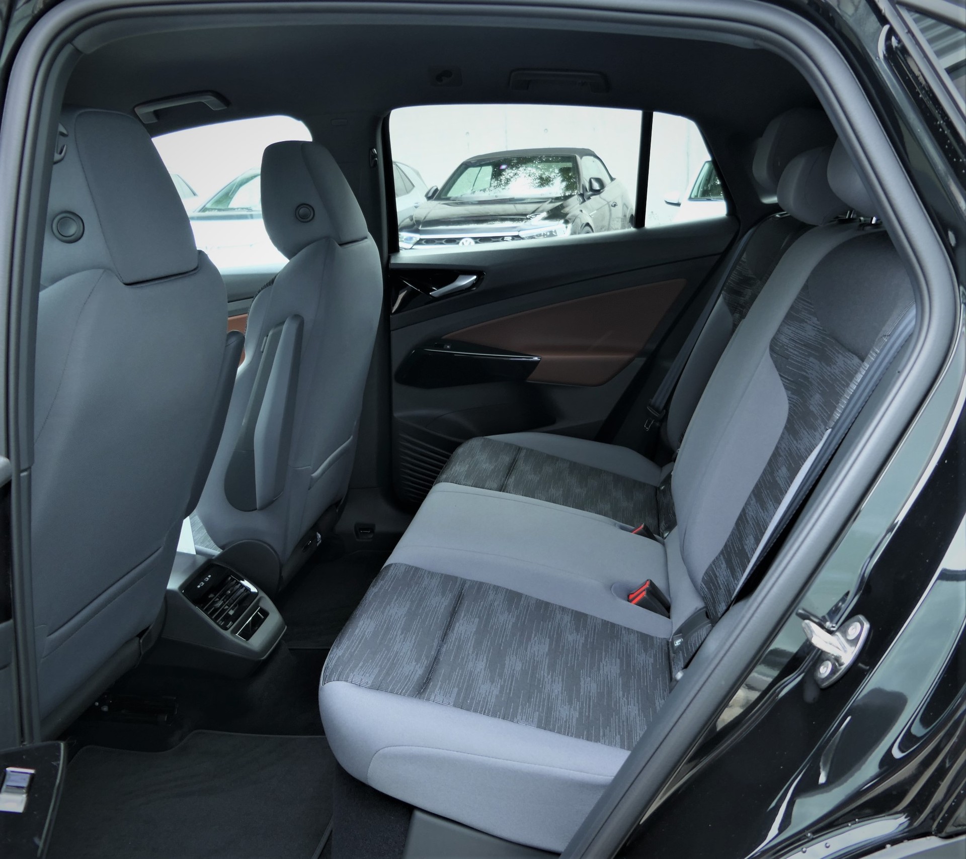 VW ID.5 Pro Performance 77 kWh-image-8