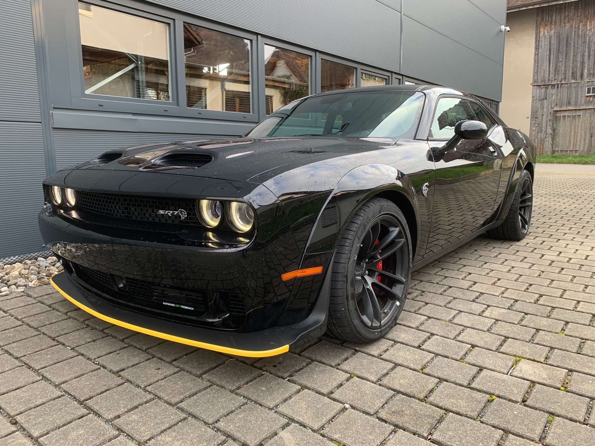 DODGE Challenger SRT Hellcat 6.2 Widebody 717 PS-image-0