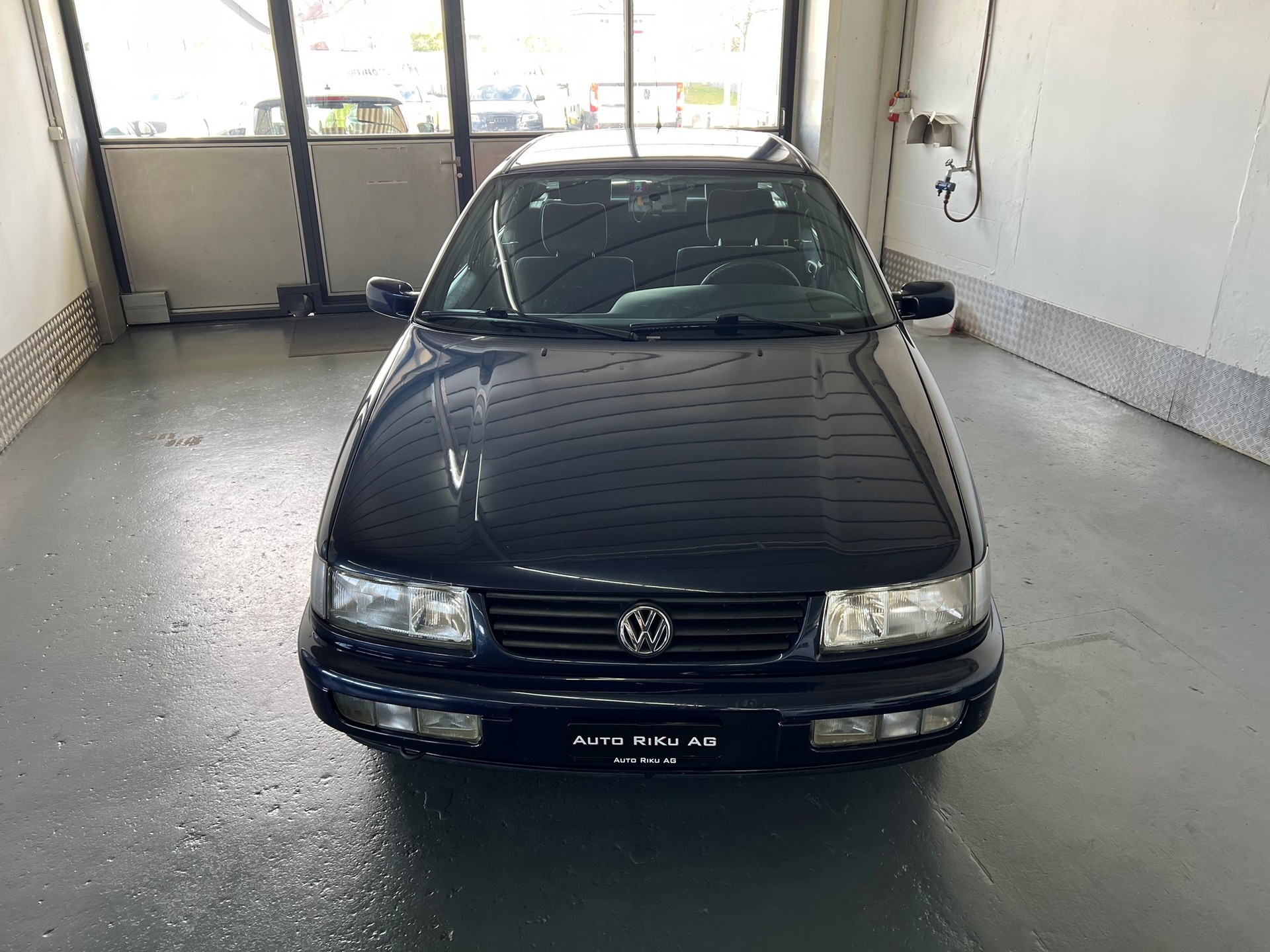 VW Passat 2000 CL-image-2