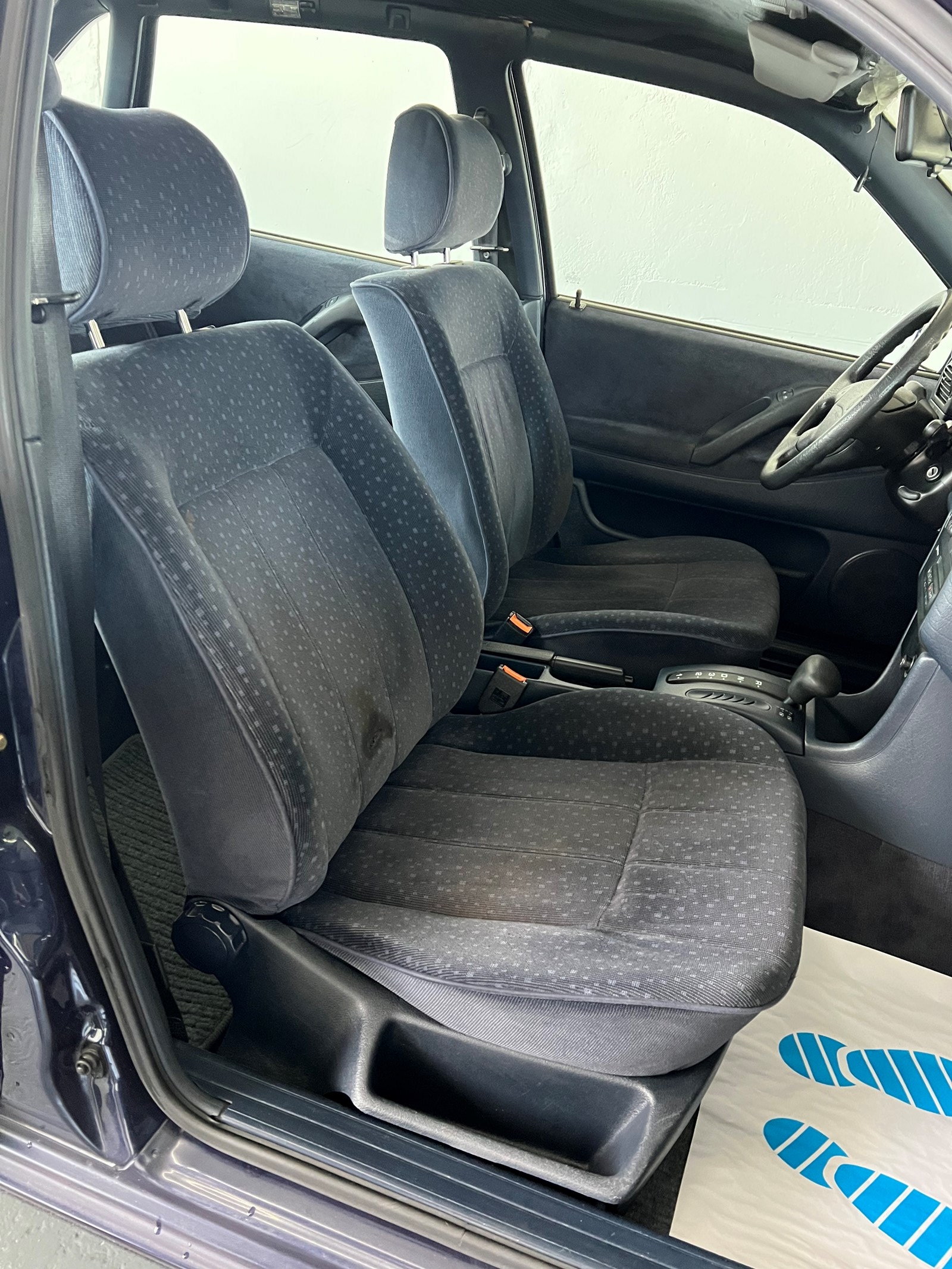 VW Passat 2000 CL-image-15