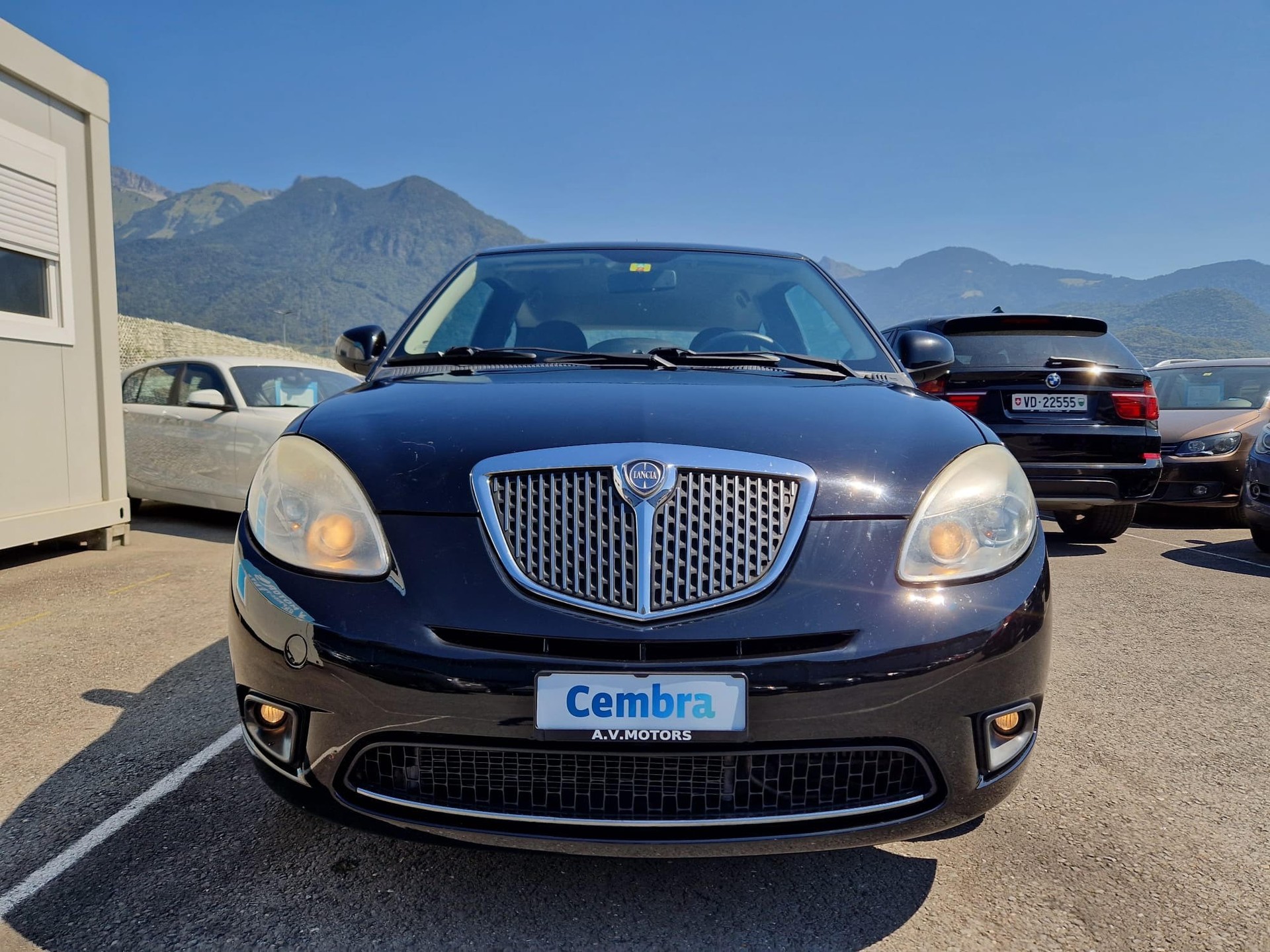 LANCIA Ypsilon 1.3 D-MJ Gold-image-2