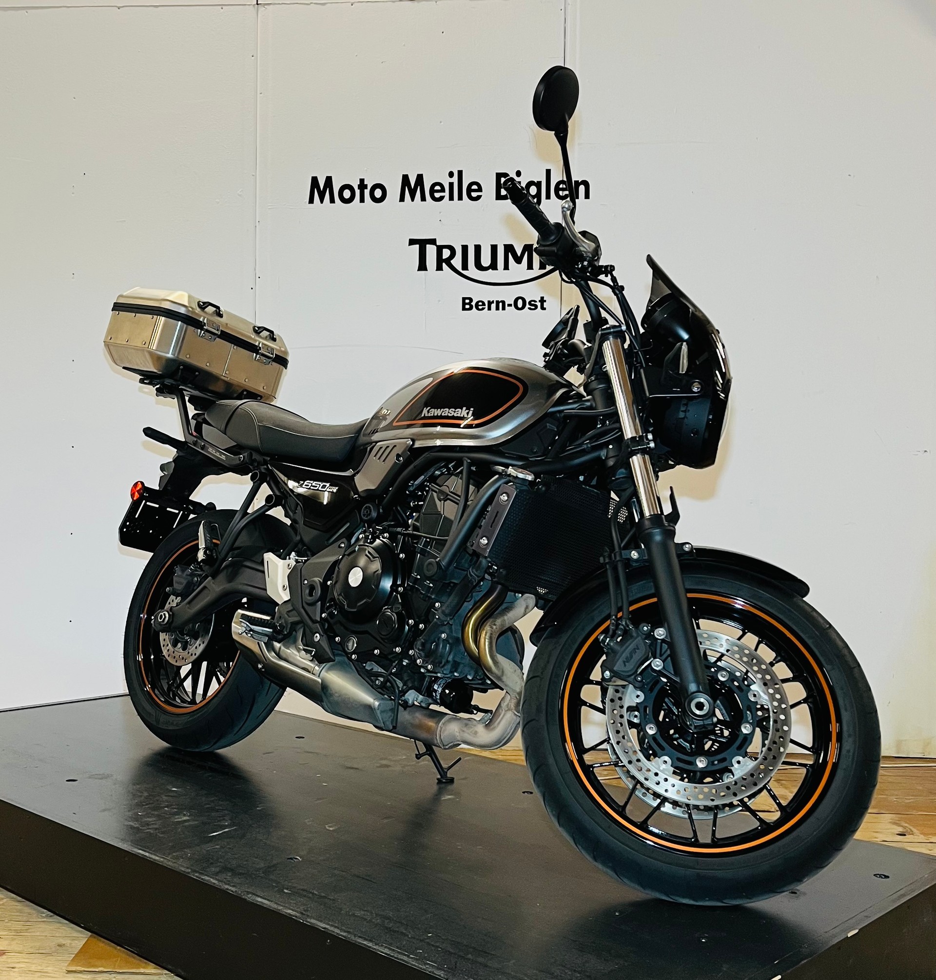 KAWASAKI Z 650 RS