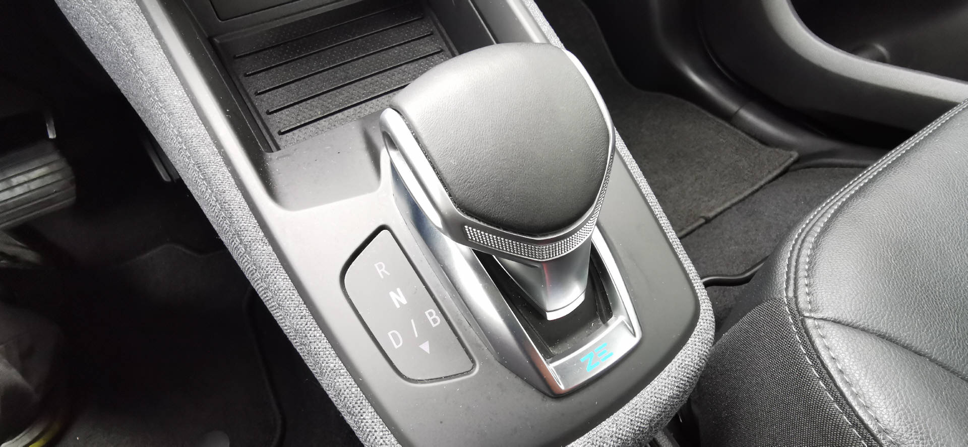 RENAULT Zoe R135 Intens (Batteriemiete)-image-7