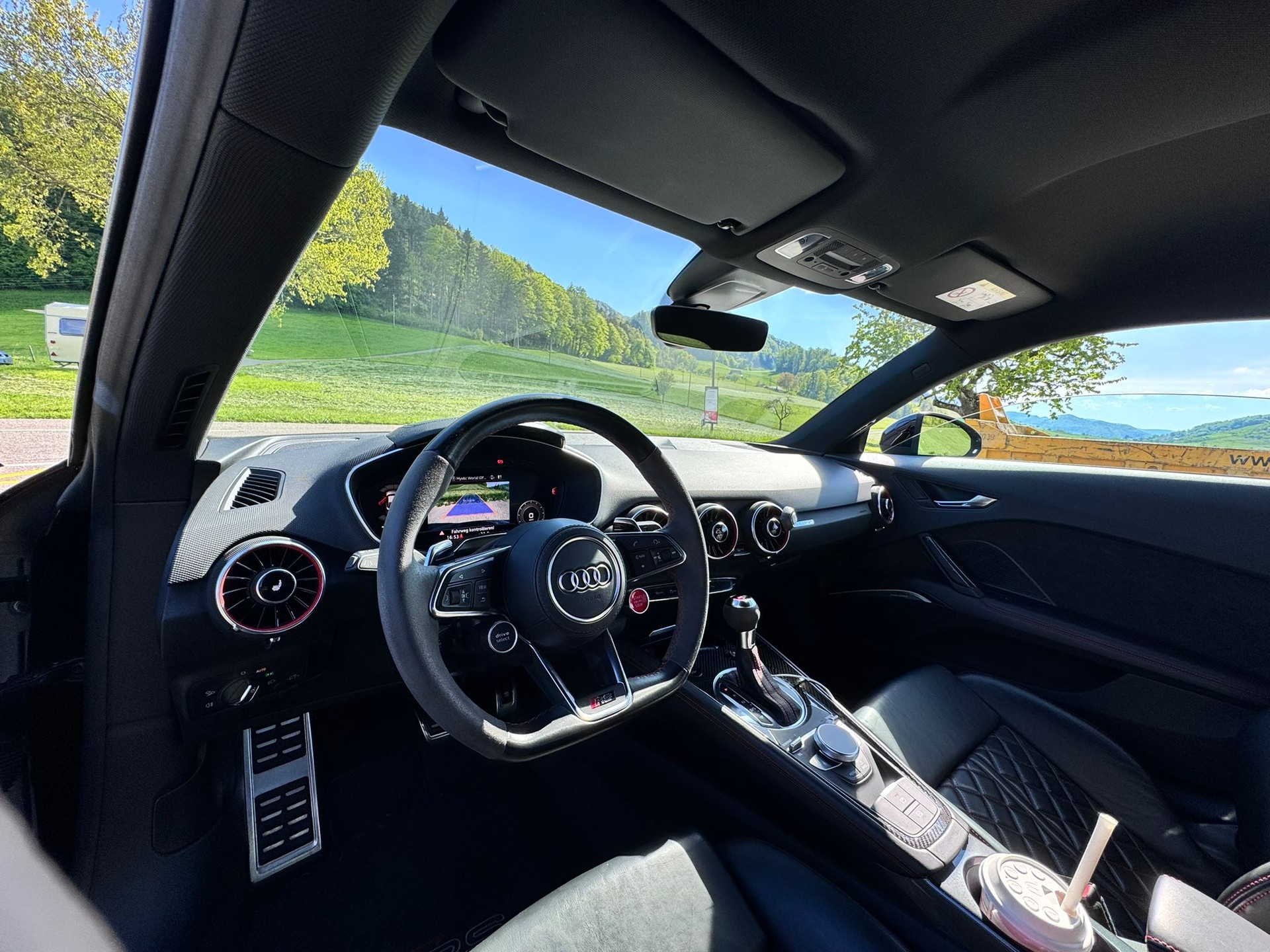 AUDI TT RS Coupé 2.5 TFSI quattro S-tronic-image-3