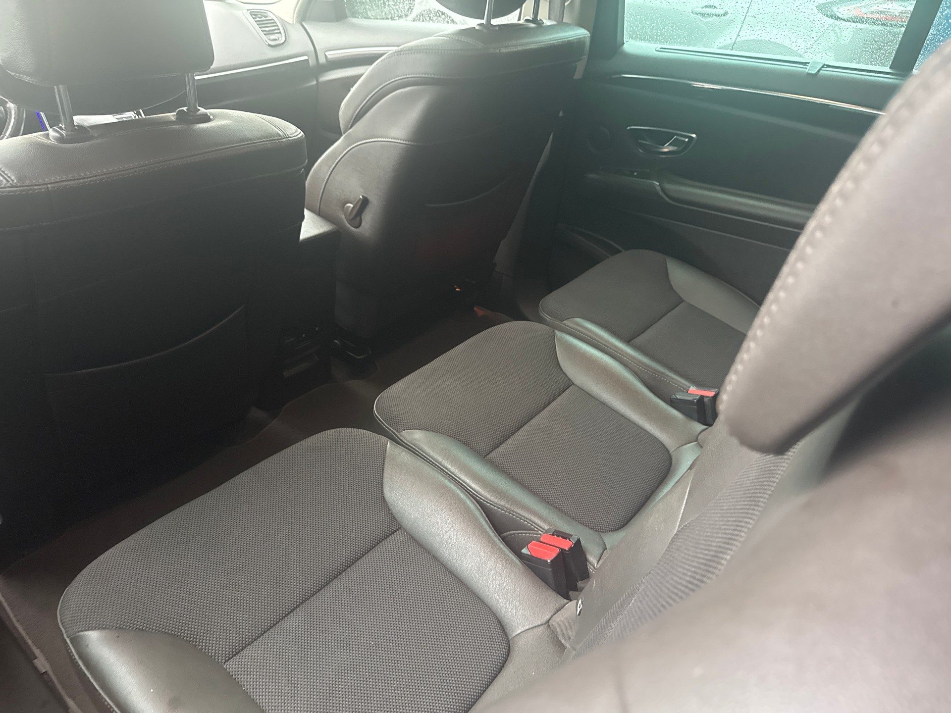 RENAULT Espace 1.6 dCi Intens EDC-image-8