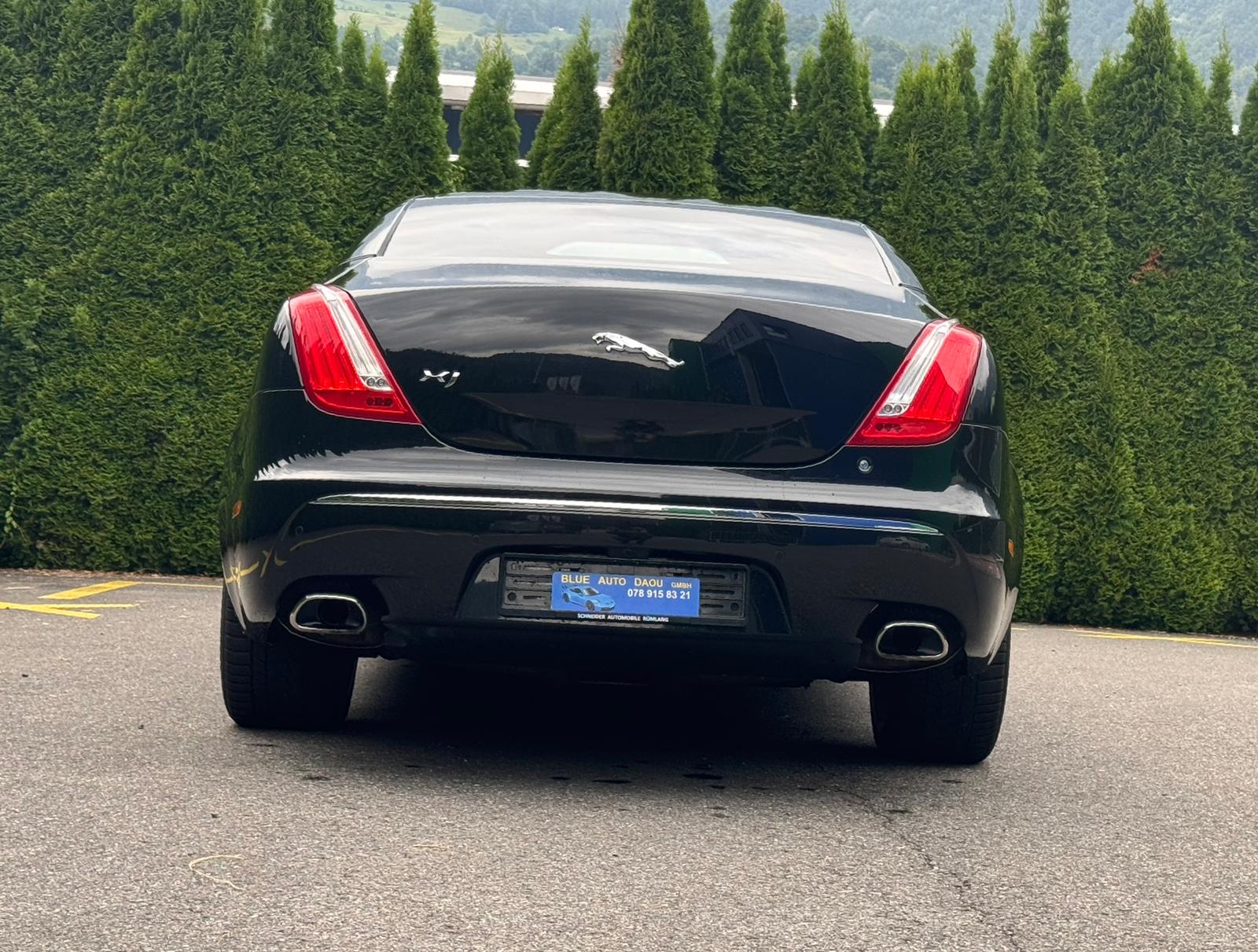 JAGUAR XJ LWB 5.0 V8 Premium Luxury Automatic-image-9