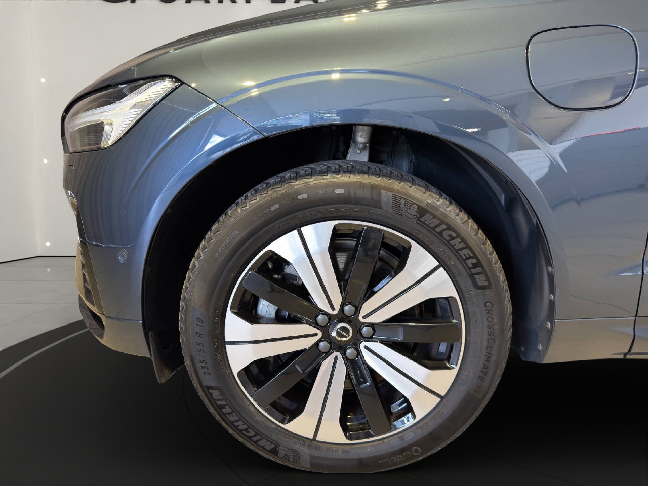 VOLVO XC60 2.0 T6 TE Plus Dark eAWD-image-14