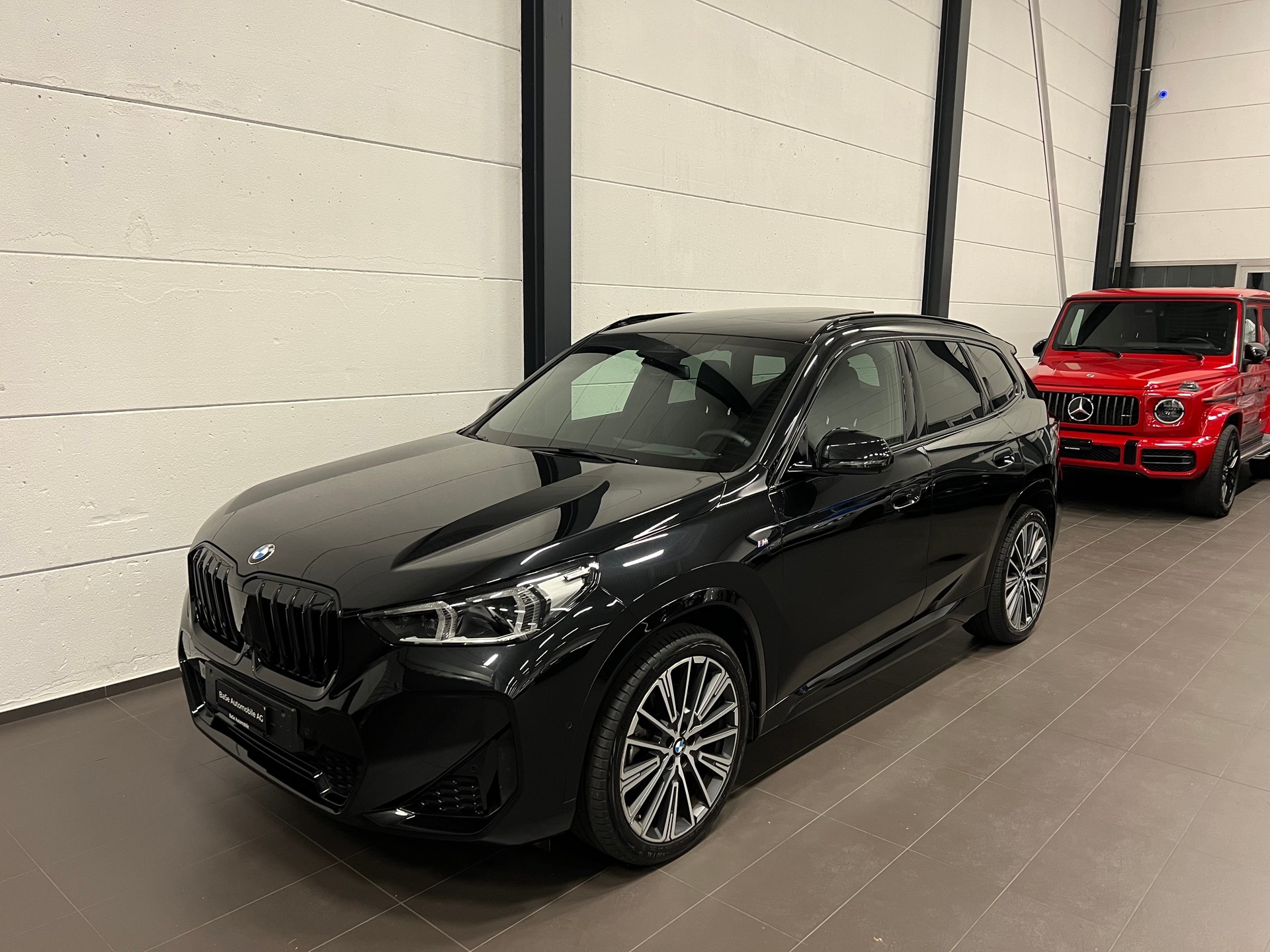 BMW X1 xDrive 23i 48V M Sport-image-2