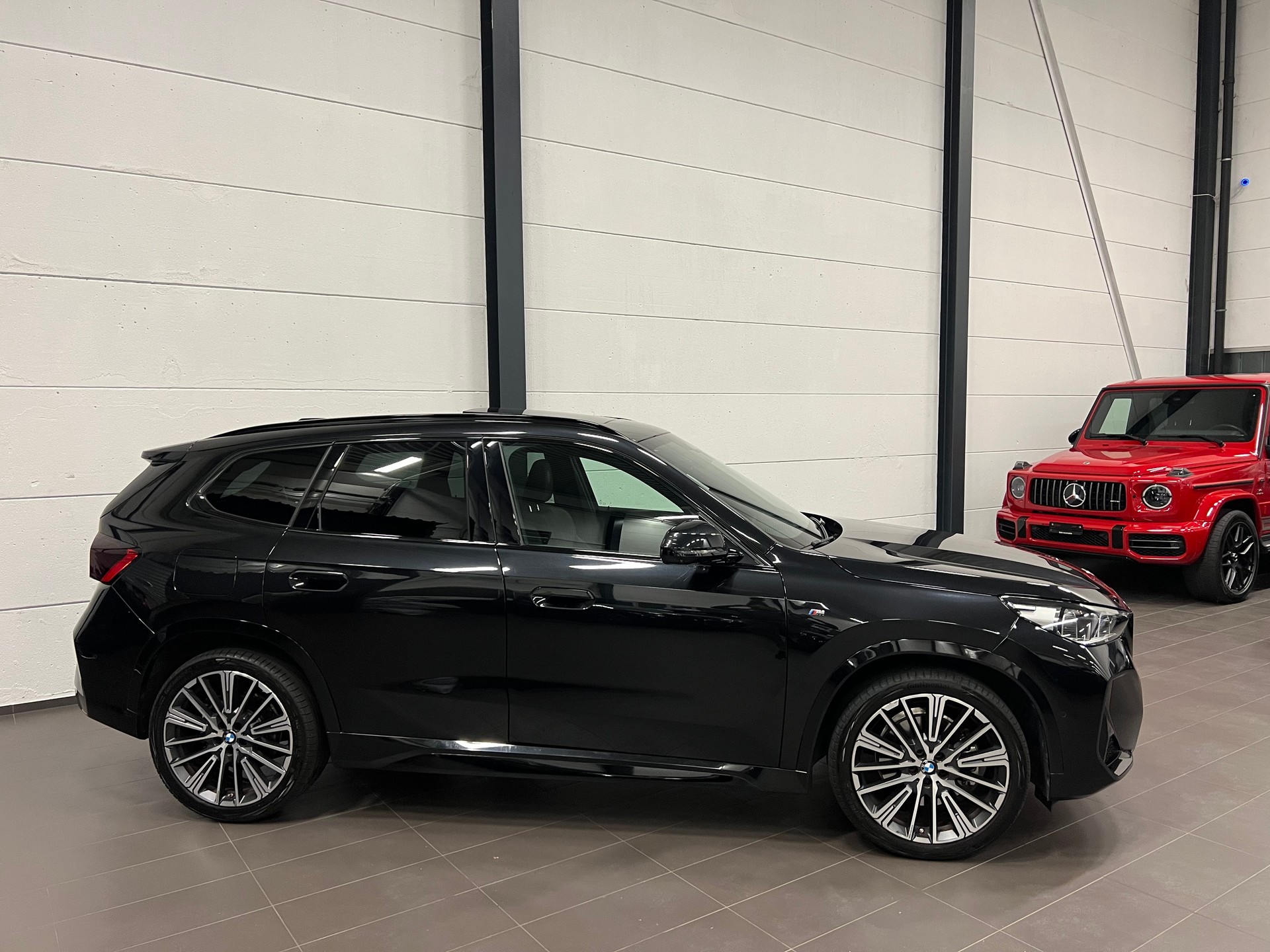 BMW X1 xDrive 23i 48V M Sport-image-5