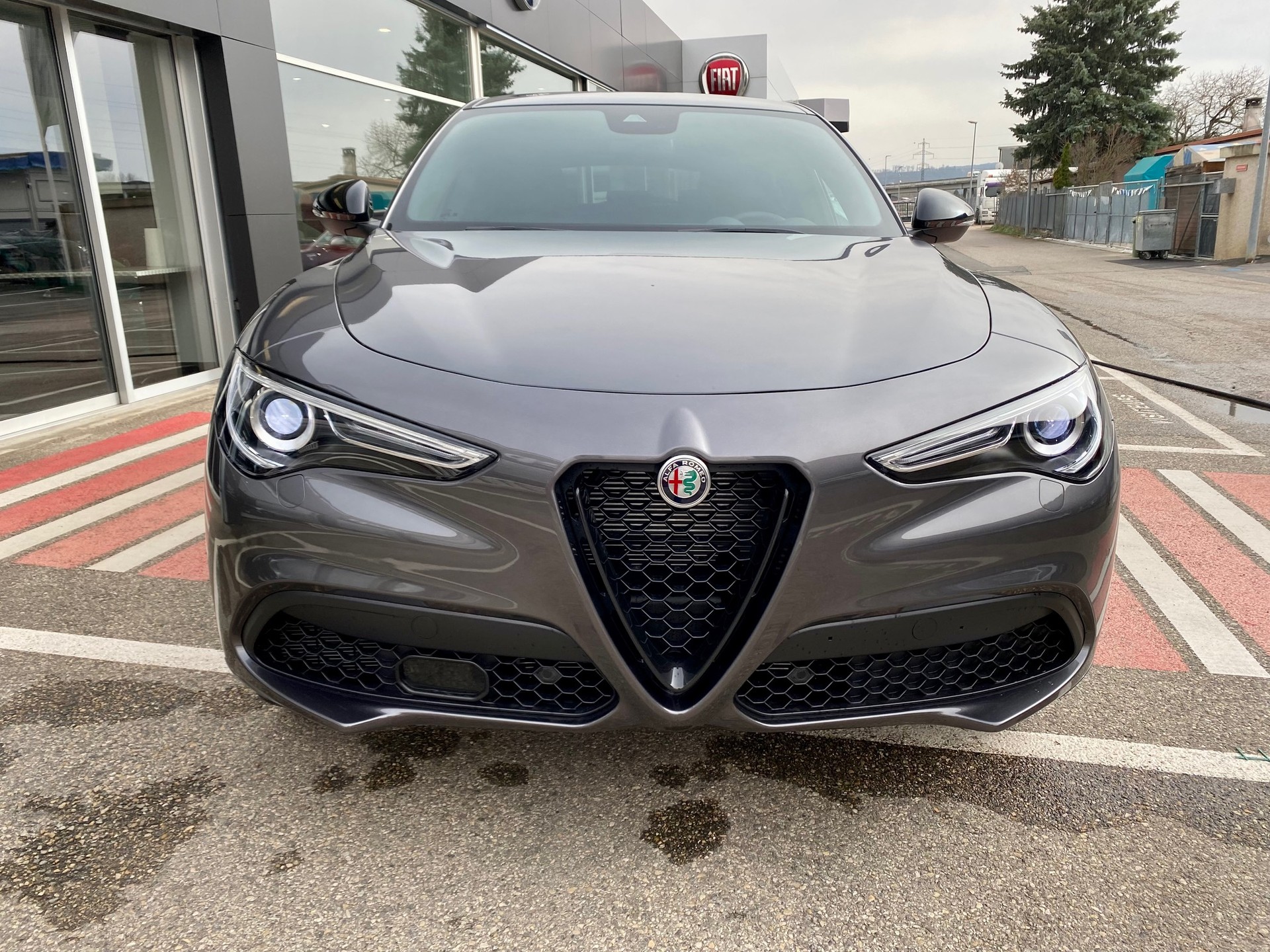 ALFA ROMEO STELVIO 2.0 Q4 280 Veloce-image-1
