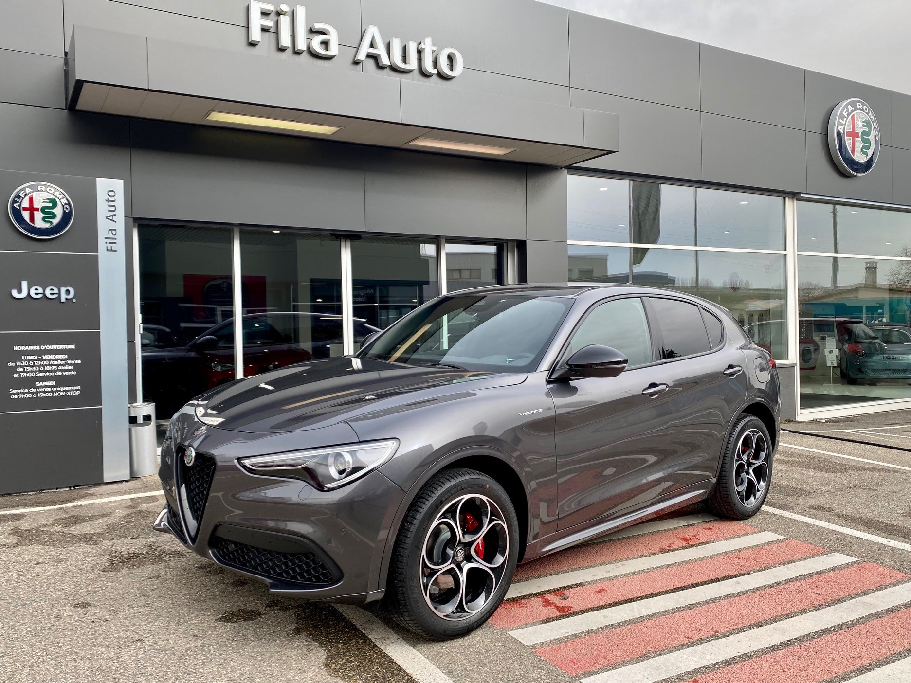 ALFA ROMEO STELVIO 2.0 Q4 280 Veloce-image-0
