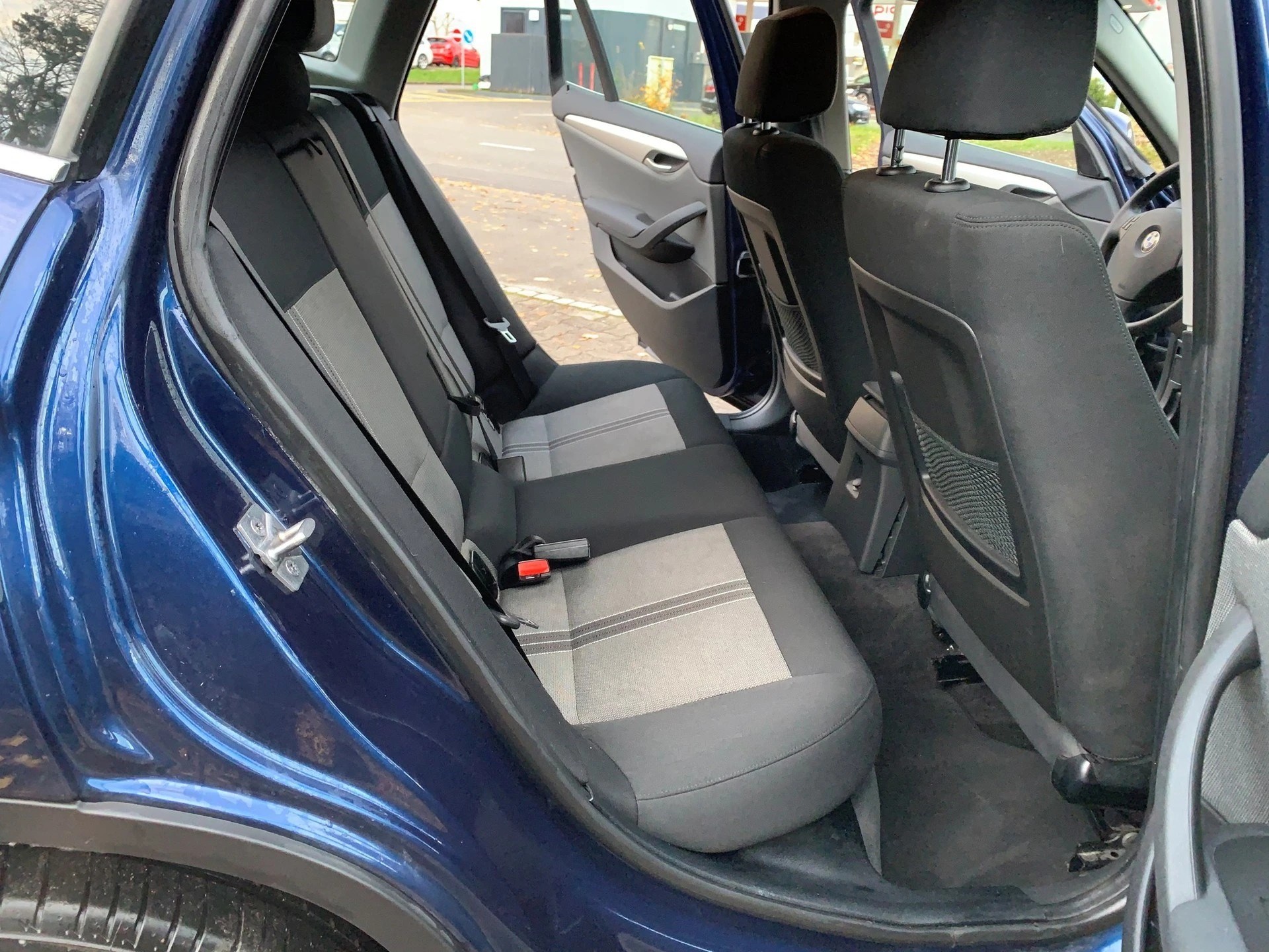 BMW X1 xDrive 20d Steptronic-image-5