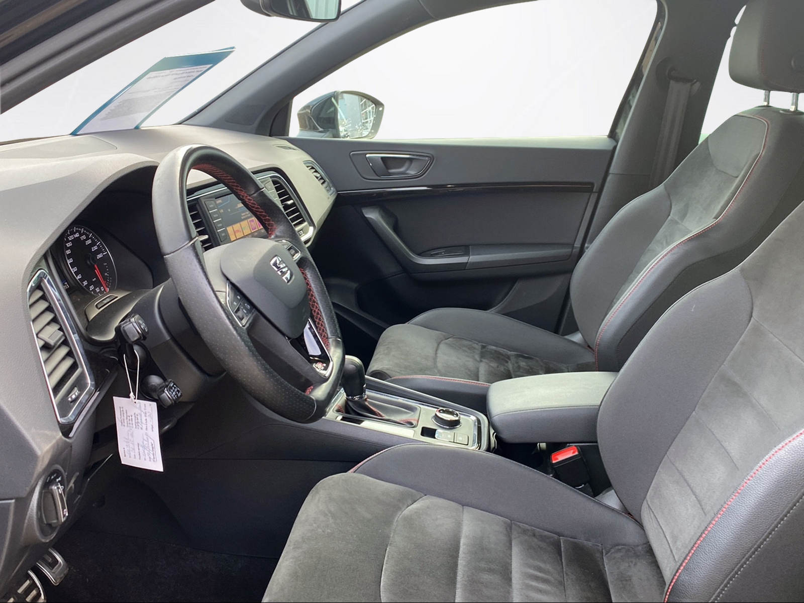 SEAT Ateca 2.0 TSI FR 4Drive DSG-image-8