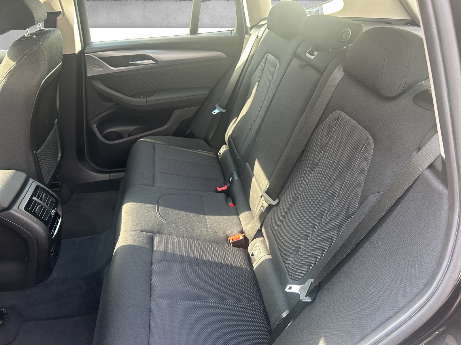 BMW X3 30i xDrive-image-10