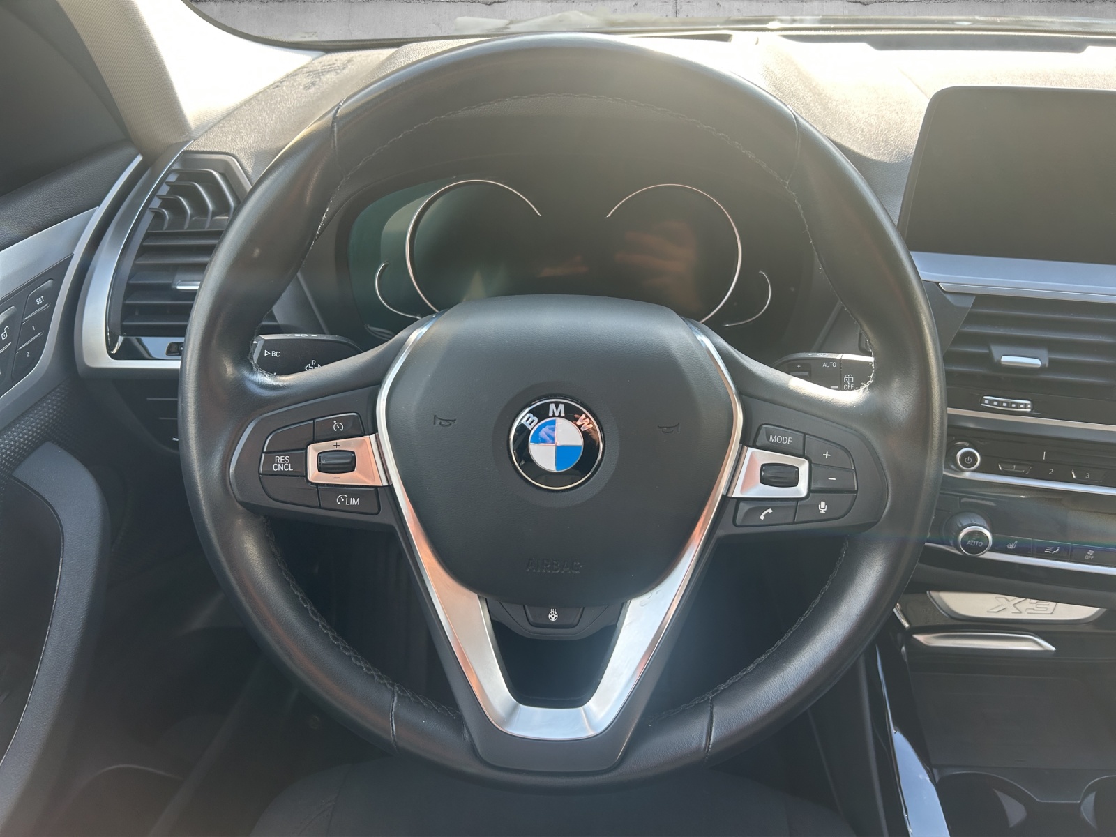 BMW X3 30i xDrive-image-14