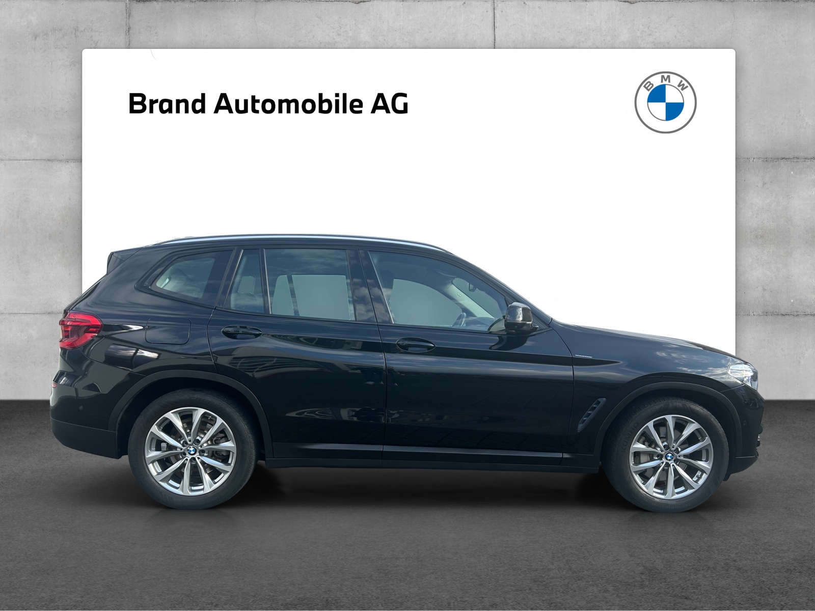 BMW X3 30i xDrive-image-5