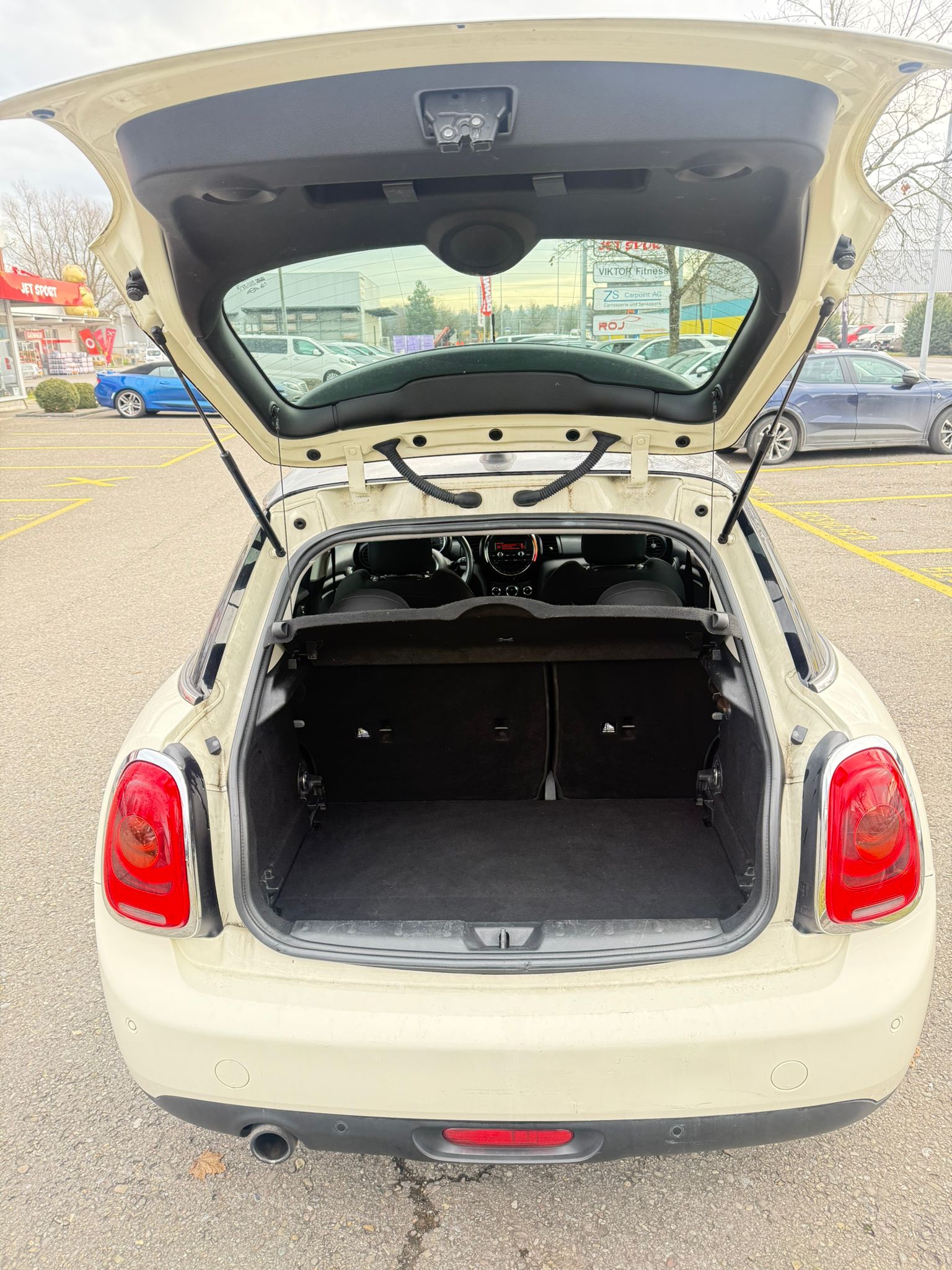 MINI Cooper Classic Edition Steptronic-image-6