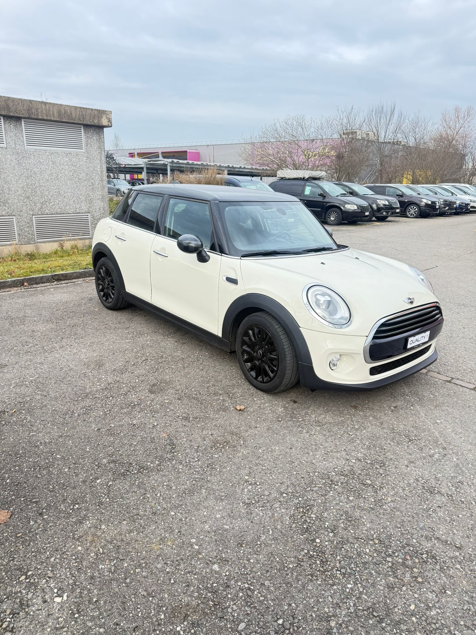MINI Cooper Classic Edition Steptronic-image-2