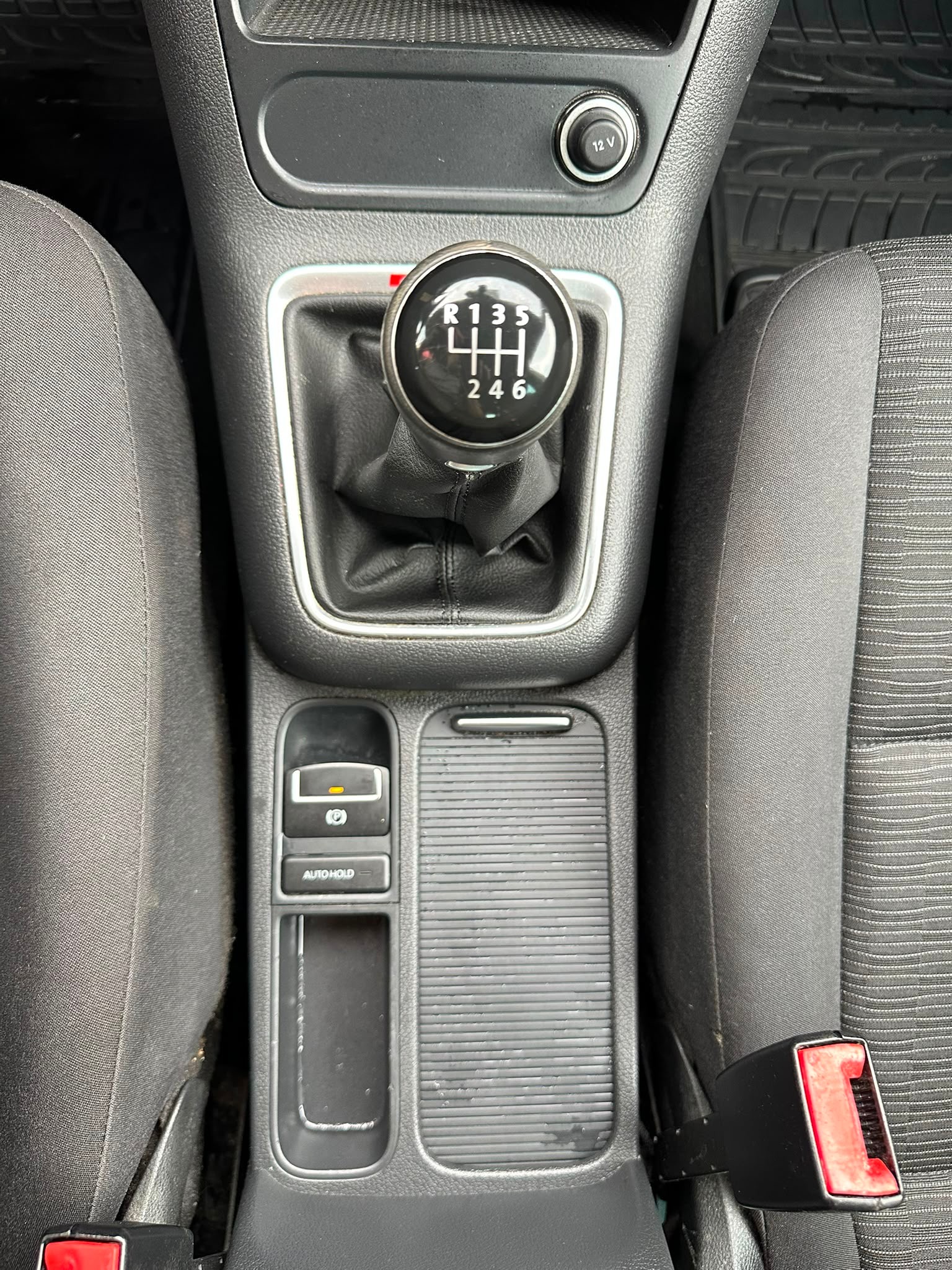 VW Tiguan 2.0 TDI BlueMotion Start 4Motion-image-15