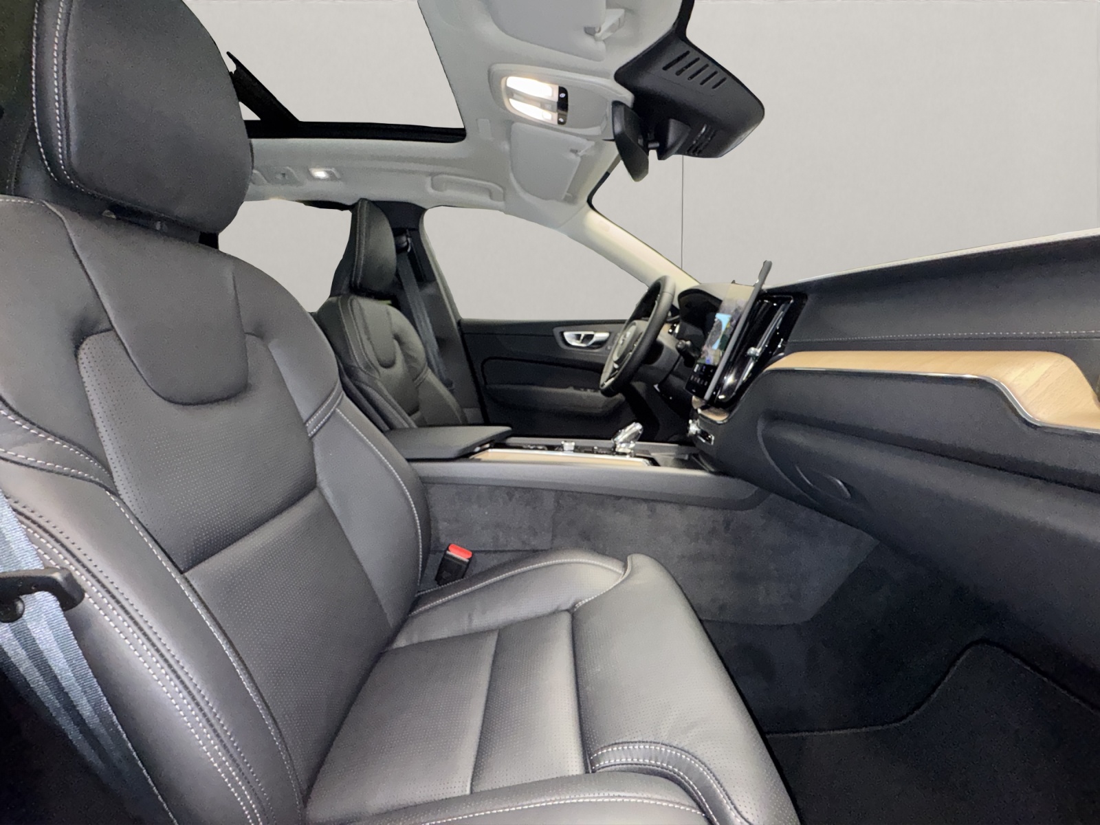 VOLVO XC60 2.0 T6 TE Ultra Dark eAWD-image-11