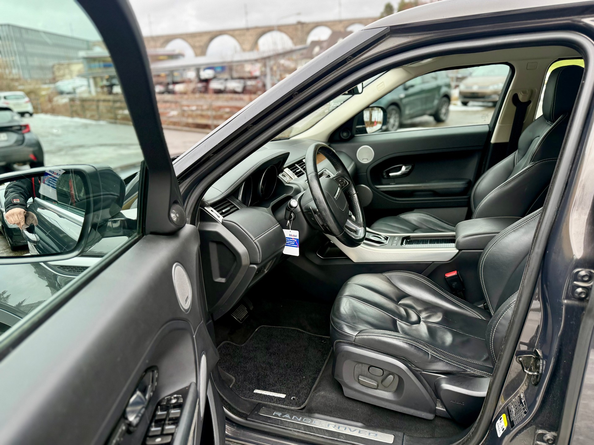 LAND ROVER Range Rover Evoque 2.0 Si4 Prestige AT6-image-10