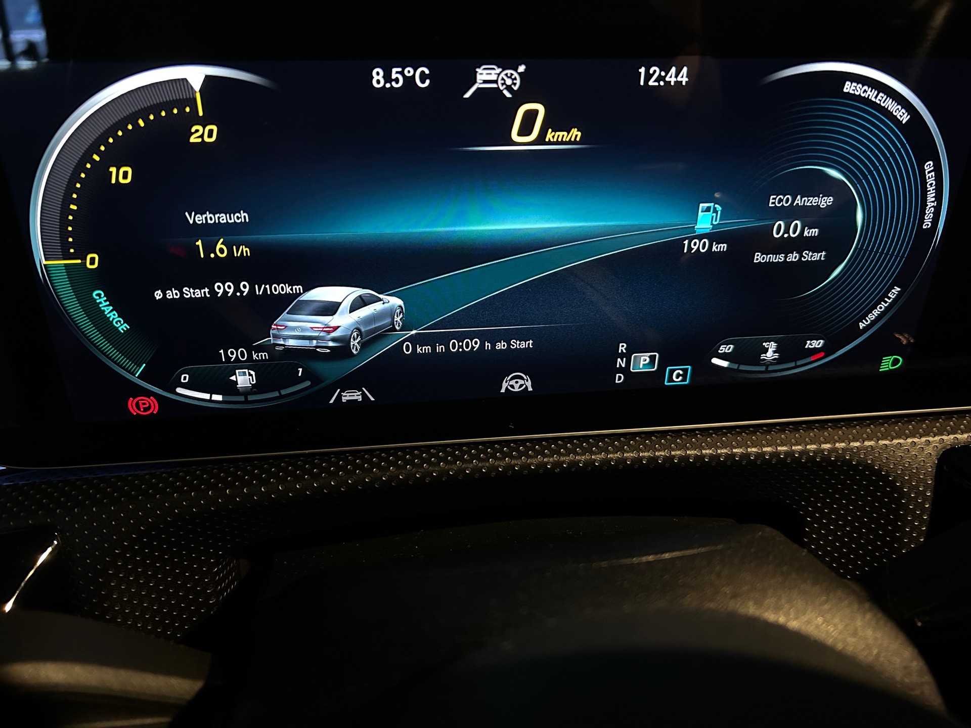 MERCEDES-BENZ CLA 250 AMG Line 7G-DCT *CH Fahrzeug mit Gratisservice*Keyless*360 Grad Kamera*-image-12
