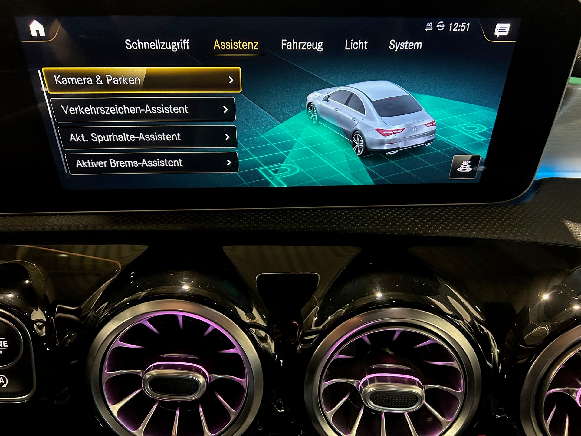 MERCEDES-BENZ CLA 250 AMG Line 7G-DCT *CH Fahrzeug mit Gratisservice*Keyless*360 Grad Kamera*-image-16