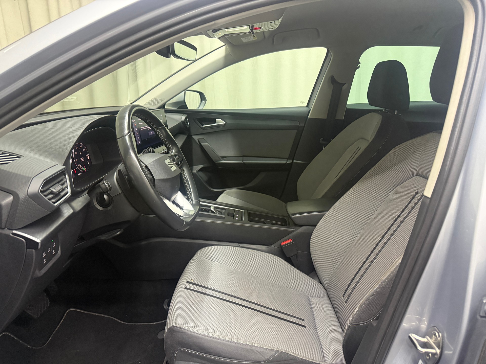 SEAT Leon ST 2.0 TDI EVO DSG Style-image-6