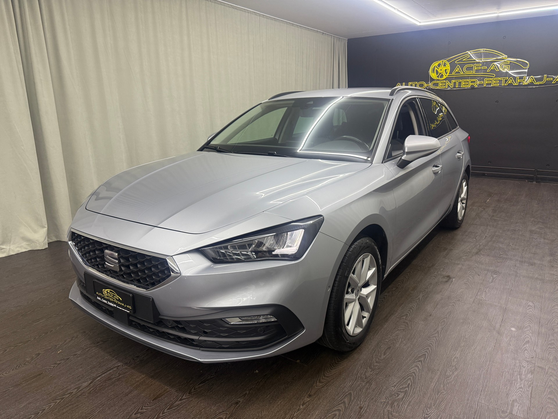 SEAT Leon ST 2.0 TDI EVO DSG Style-image-0