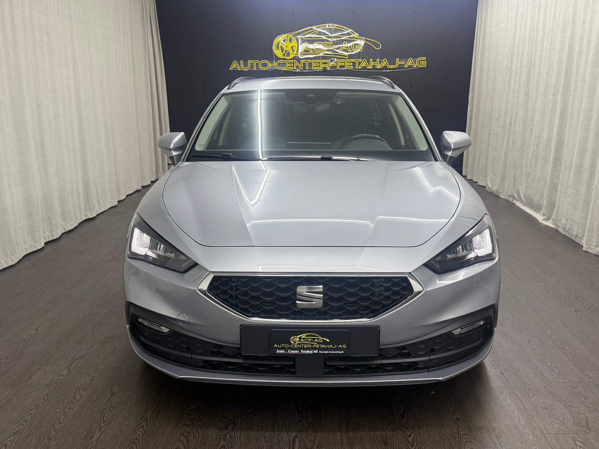 SEAT Leon ST 2.0 TDI EVO DSG Style-image-1