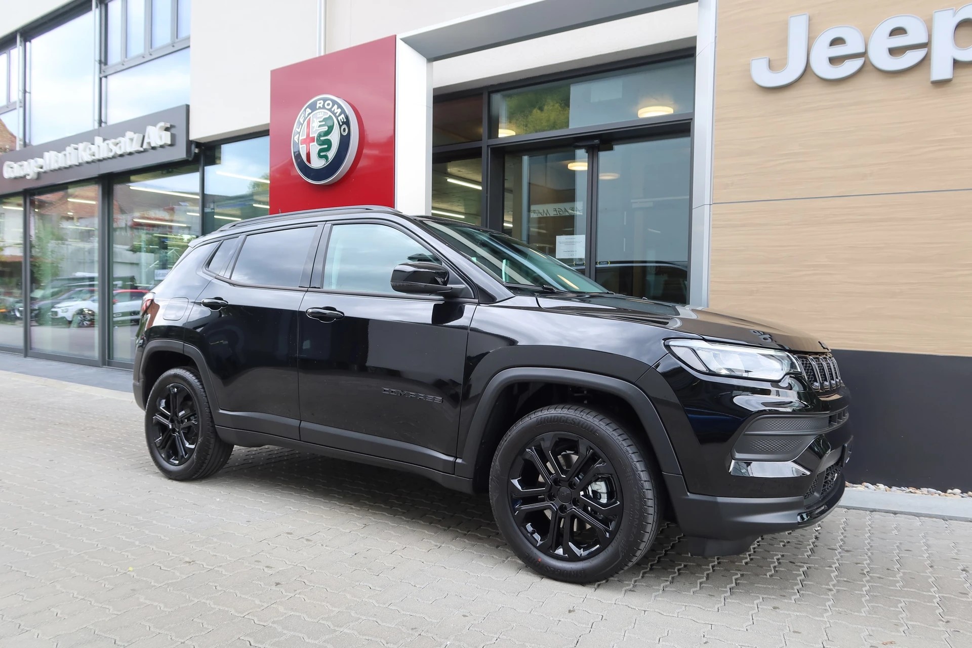 JEEP Compass 4x2 1.5 T N Eagle-image-2