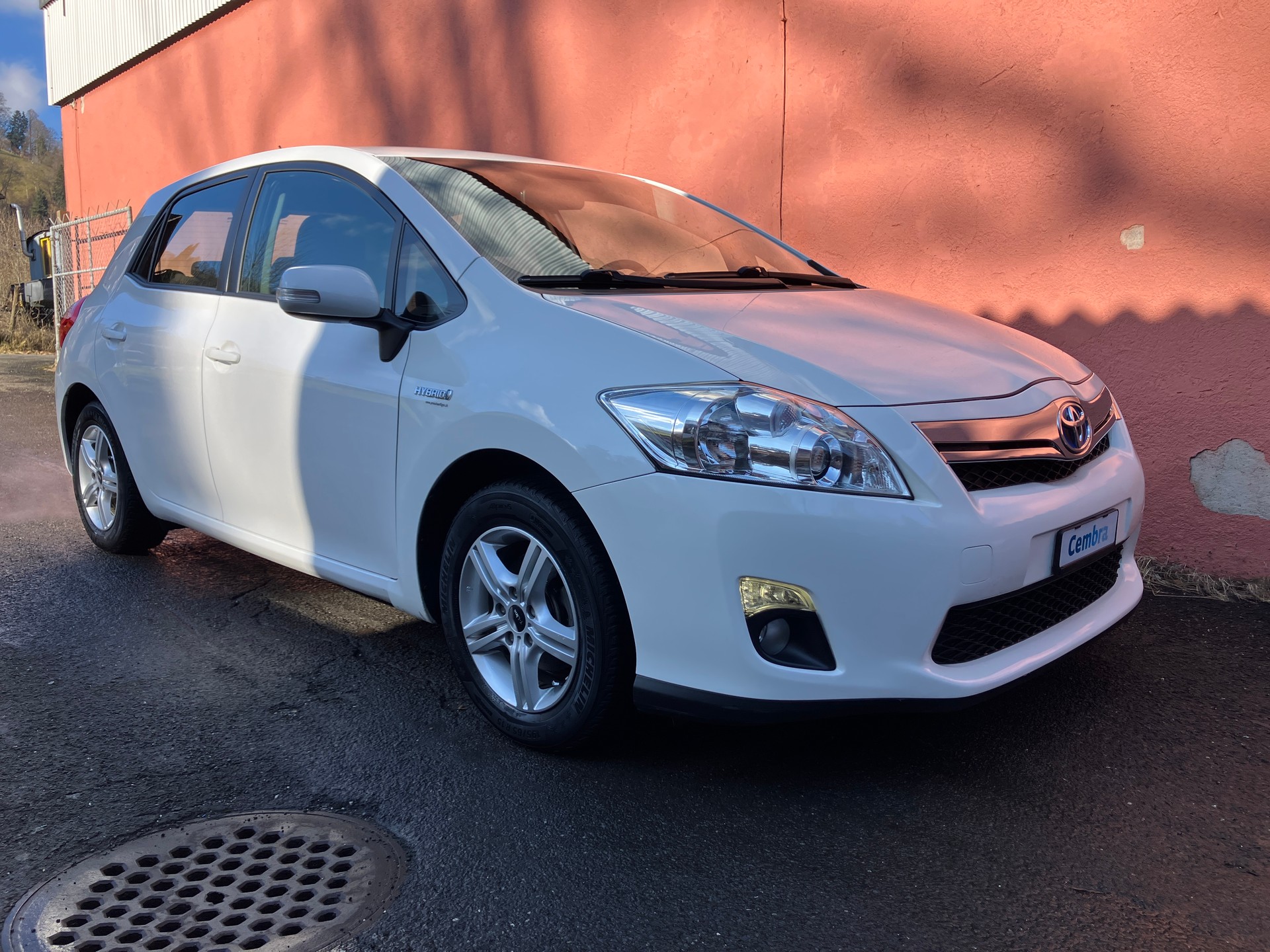 TOYOTA Auris 1.8 16V HSD Linea Luna-image-4